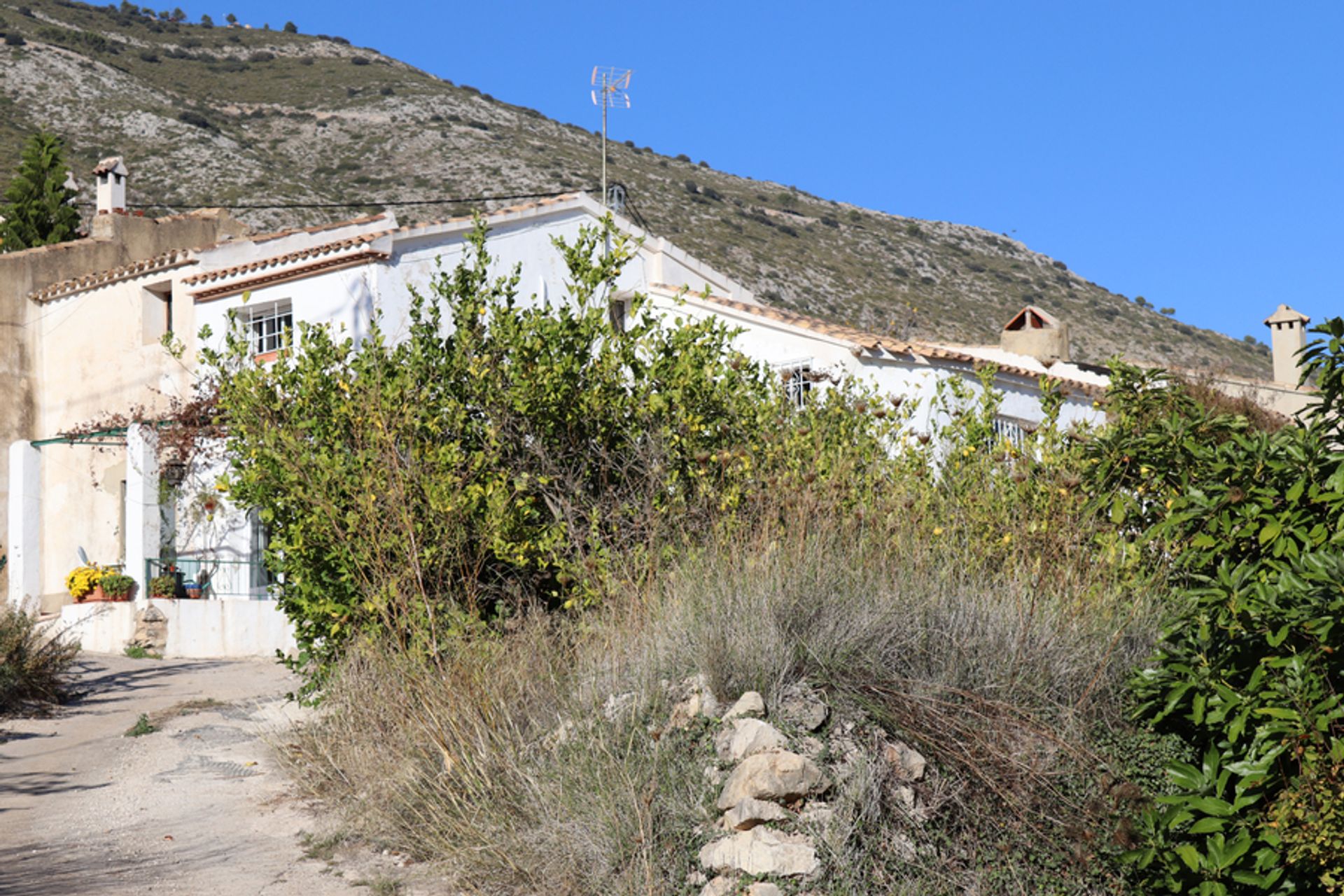 House in Tàrbena, Comunidad Valenciana 10729470