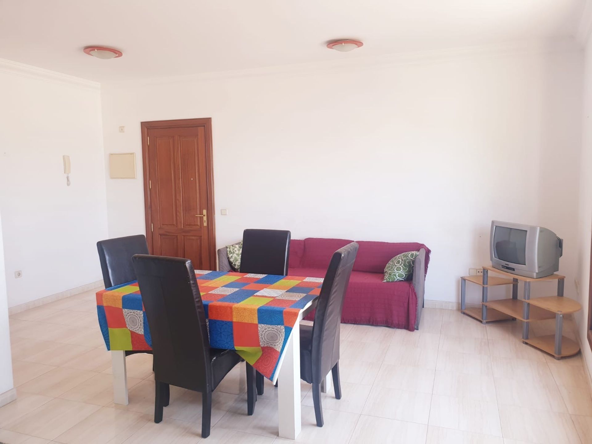 Condominium in Playa Blanca, Canarias 10729500