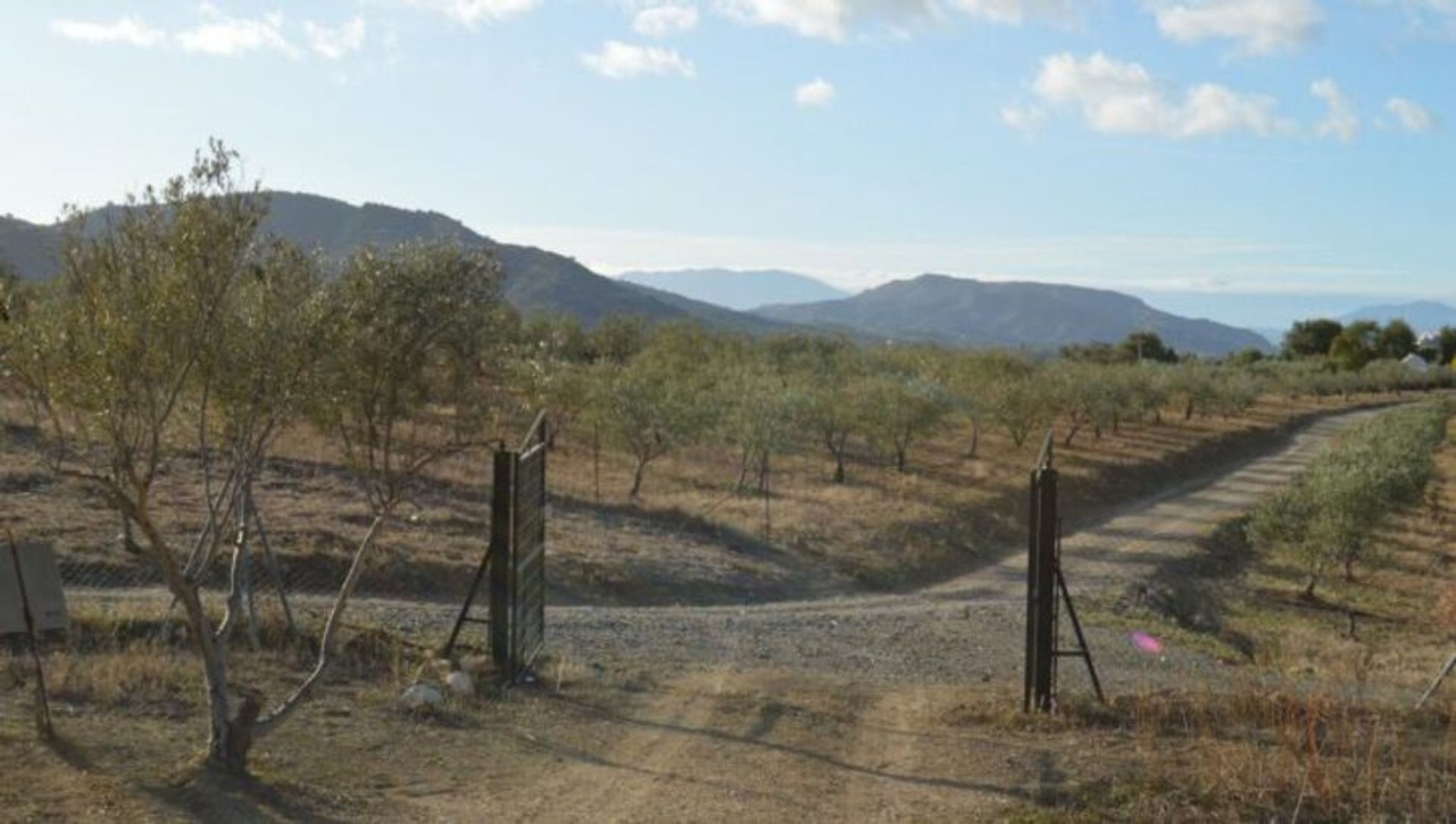 土地 在 Álora, Andalucía 10729557