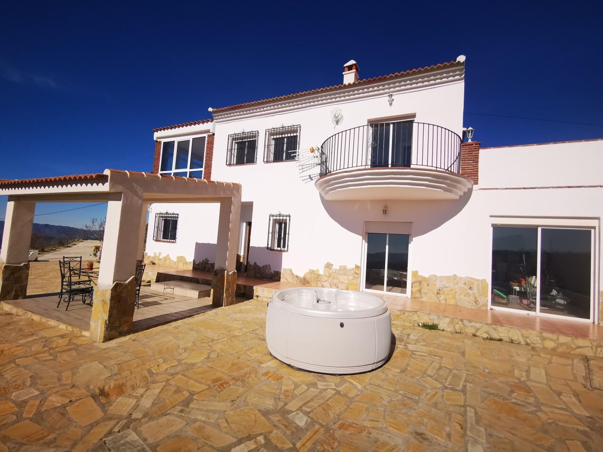 House in Canillas de Aceituno, Andalucía 10729819