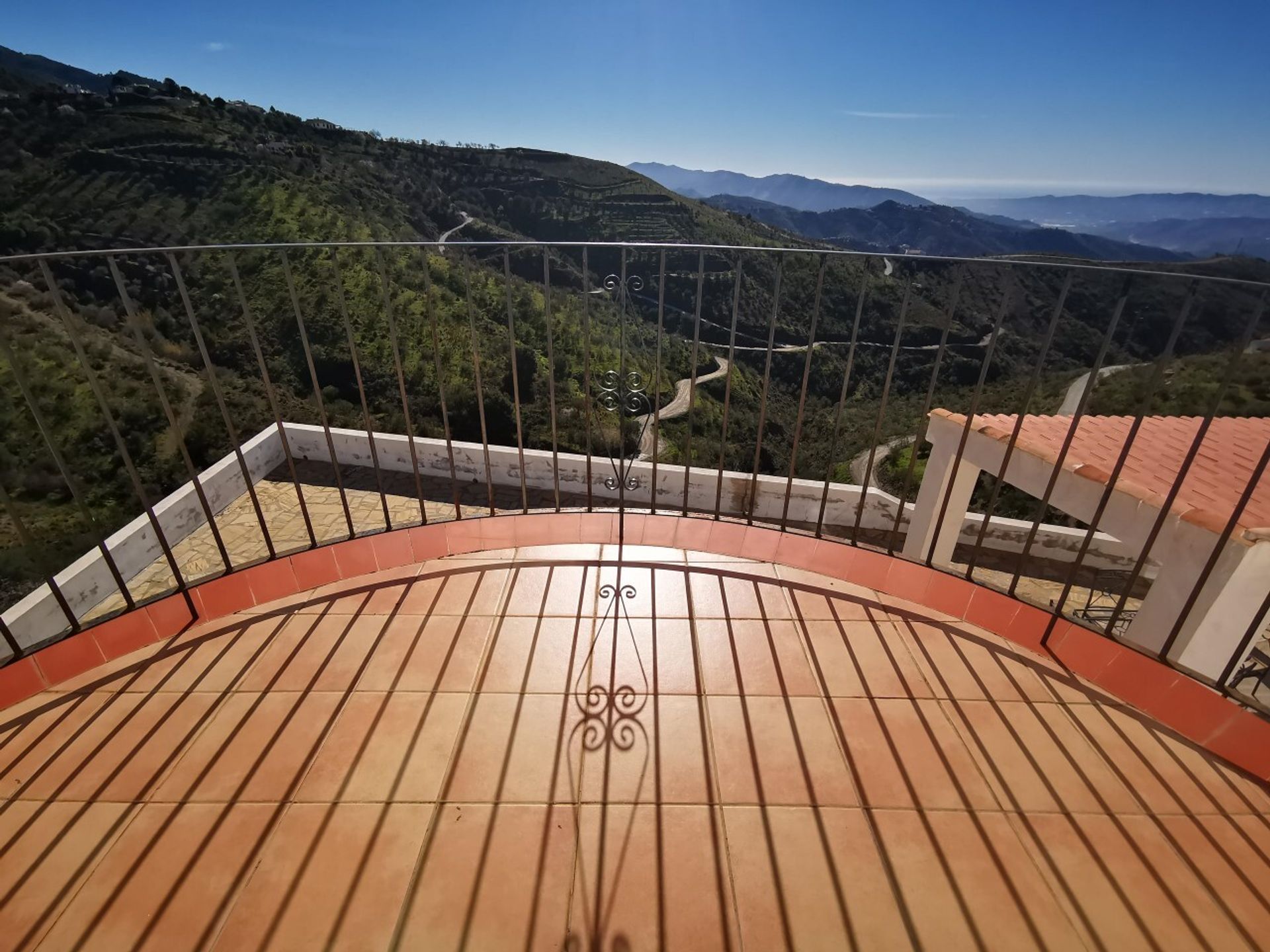 House in Canillas de Aceituno, Andalucía 10729819