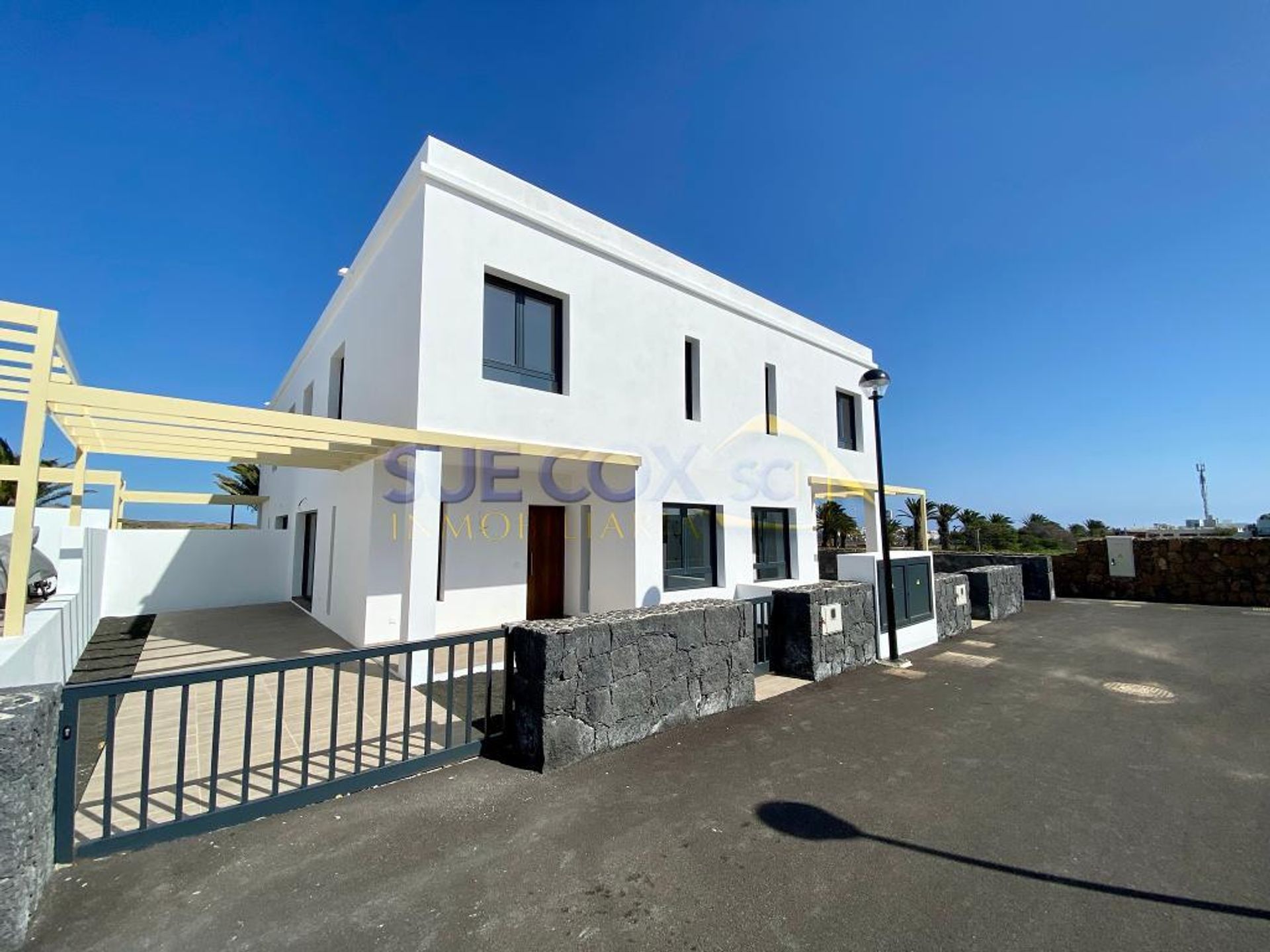 सम्मिलित में Teguise, Canarias 10730048