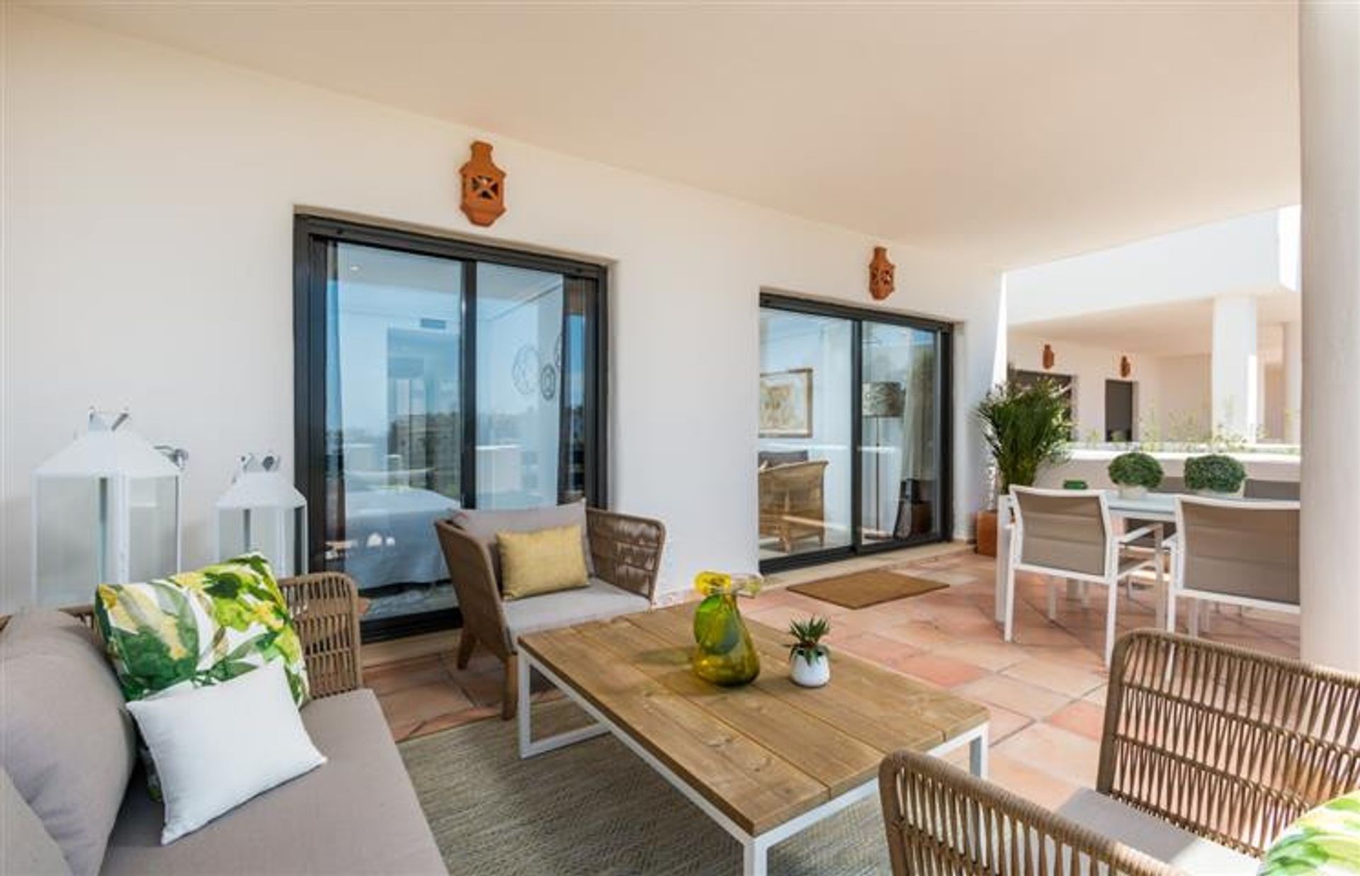 Condominium in Estepona, Andalusia 10730091