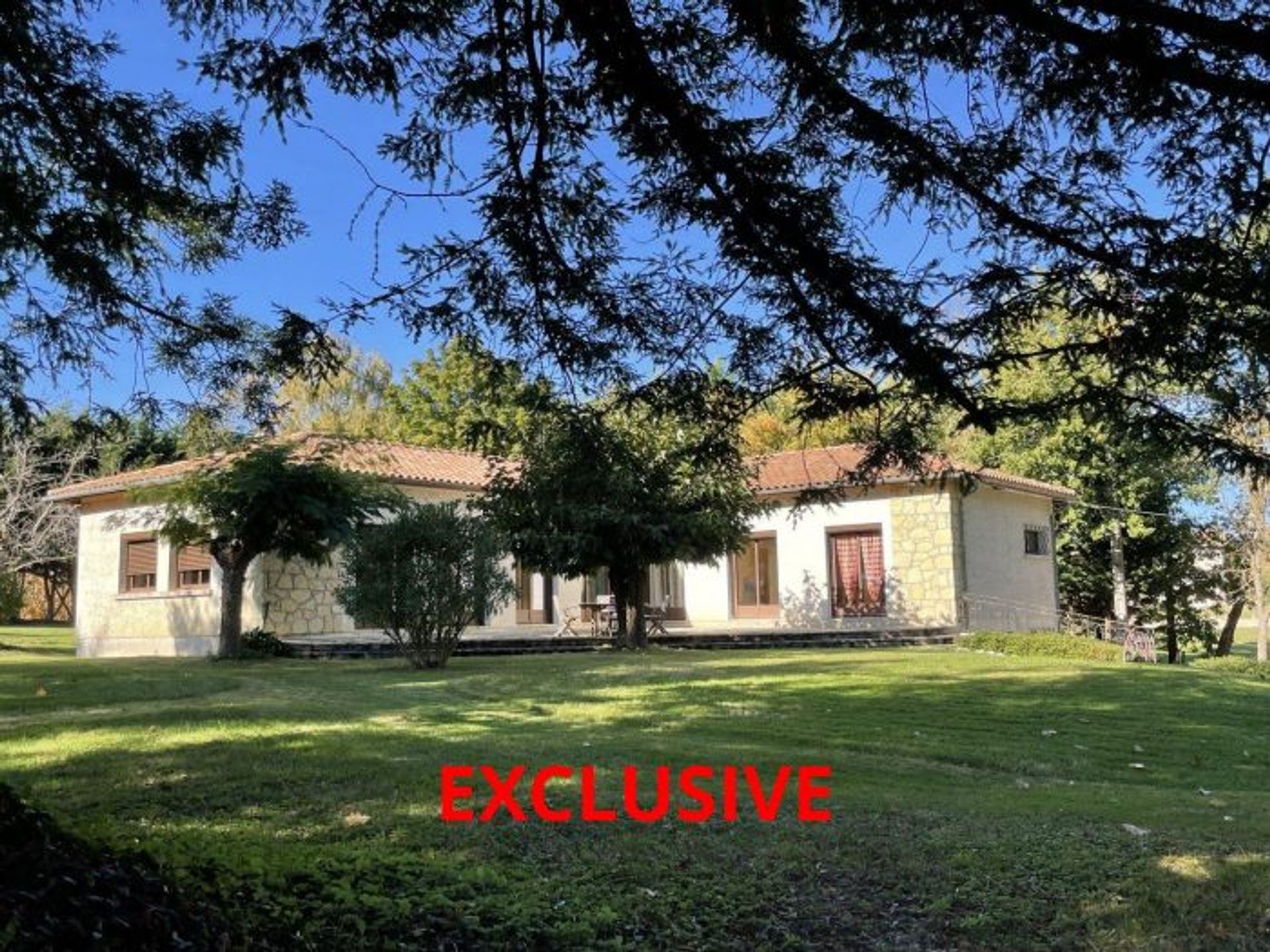 Huis in La Celle-sous-Gouzon, Nouvelle-Aquitanië 10730221