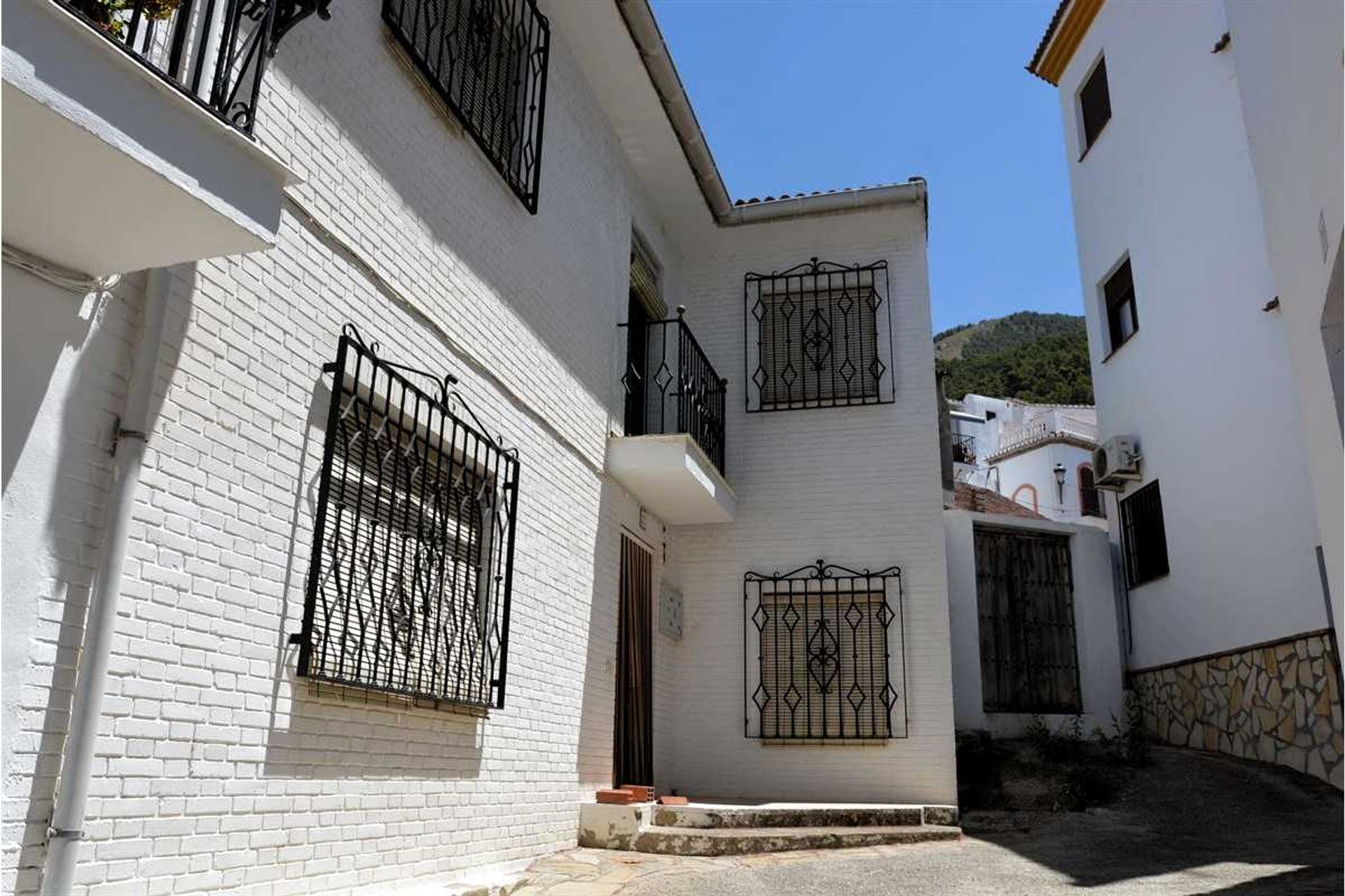 Rumah di Alcaucin, Andalusia 10730244