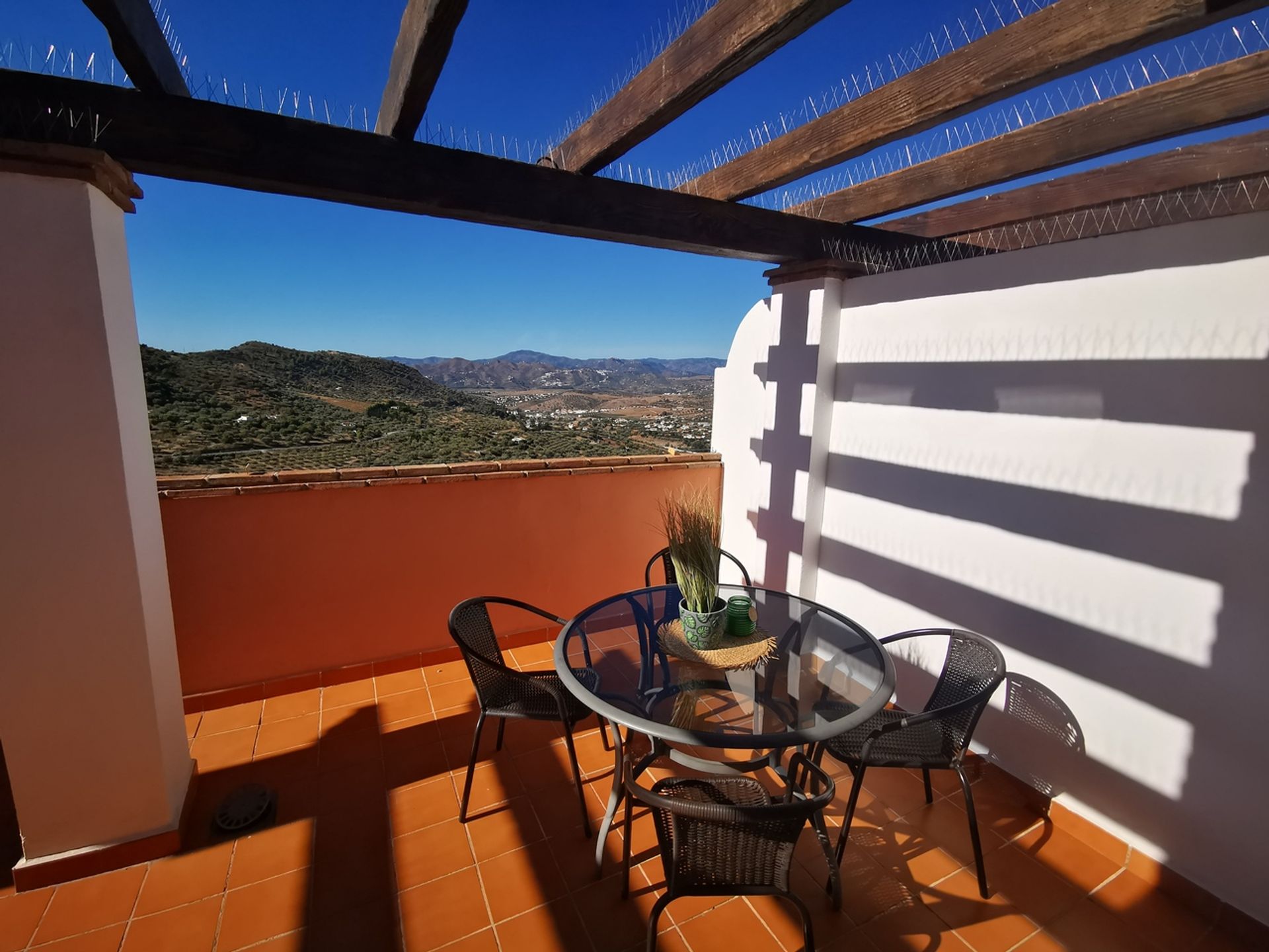 Condominium in Alcaucin, Andalusia 10730338