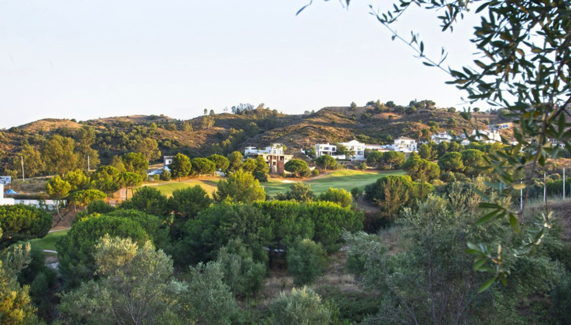 土地 在 Mijas, Andalucía 10730634