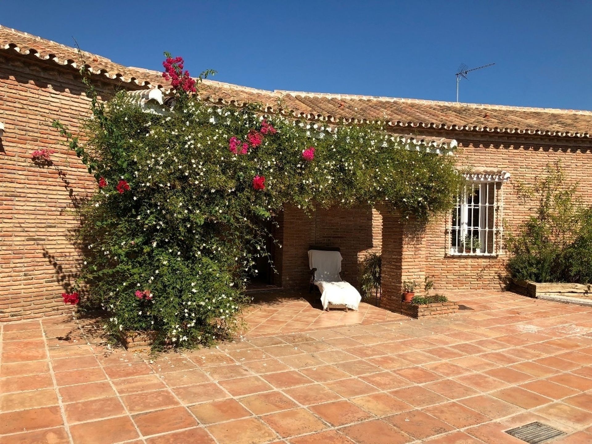 Hus i Alhaurín de la Torre, Andalucía 10730662