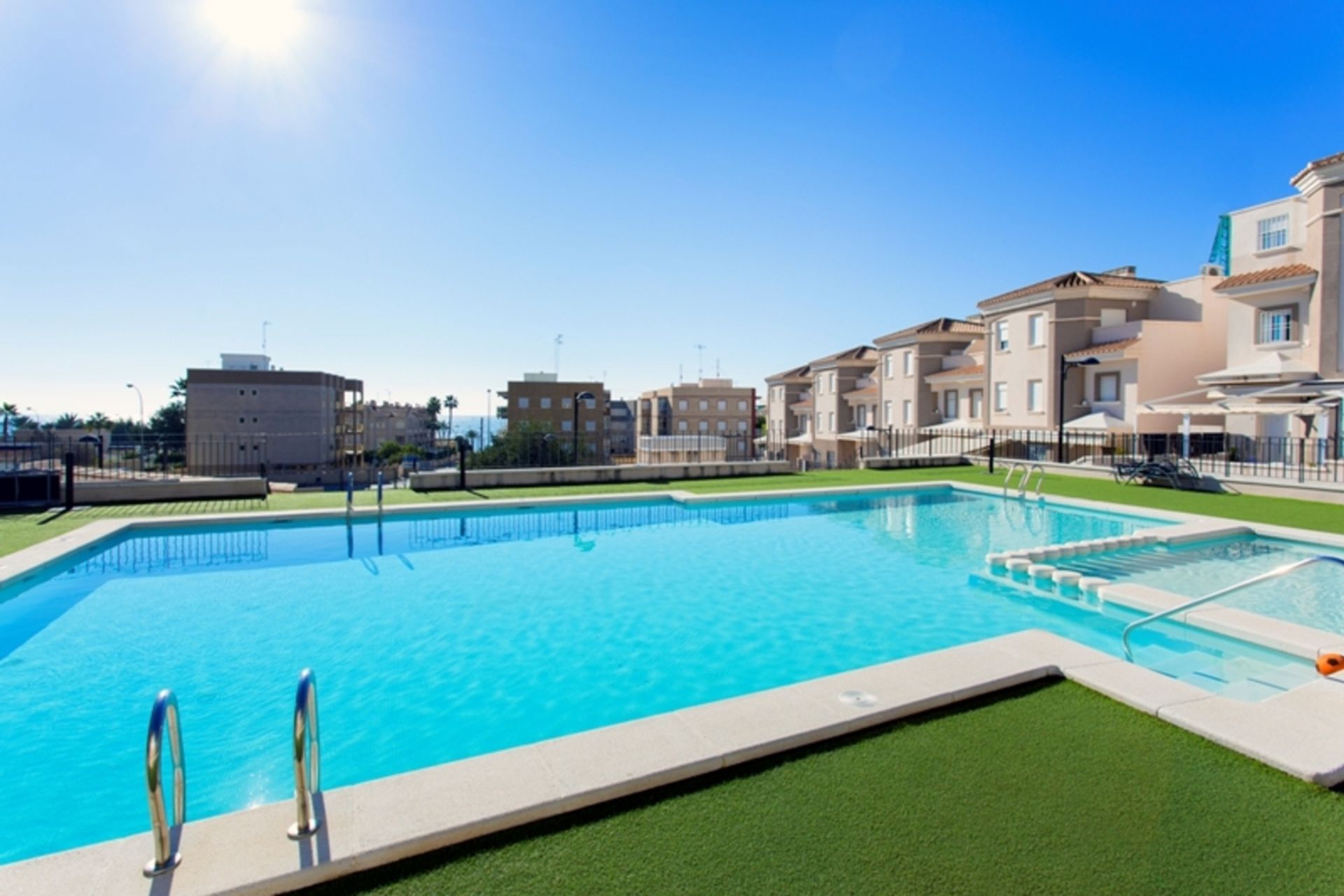 Condominium in Santa Pola, Valencia 10730684