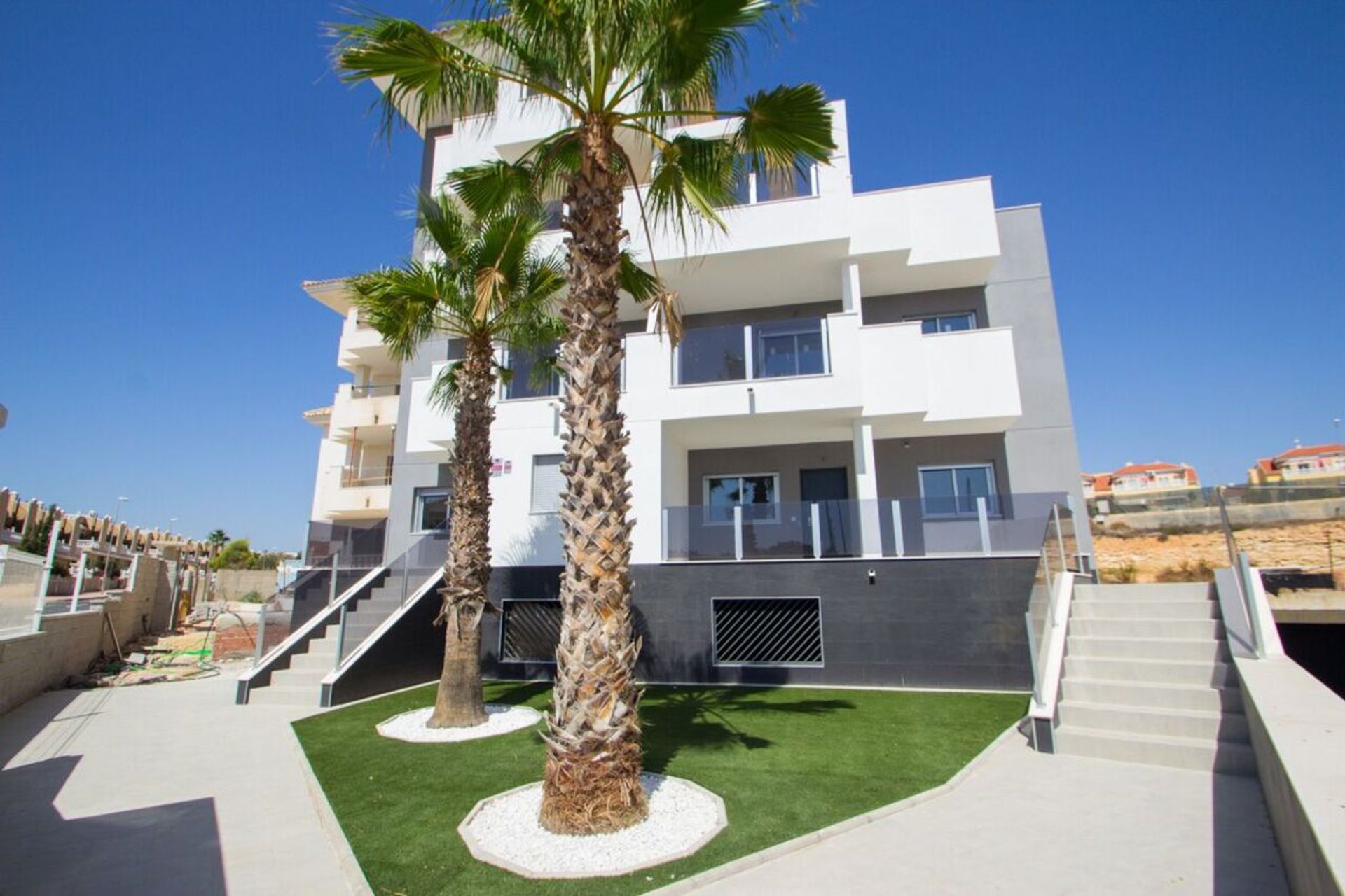 Condominium in El Arenal, Valencia 10730734