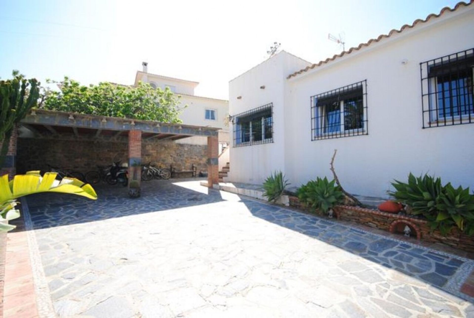 House in , Comunidad Valenciana 10731052