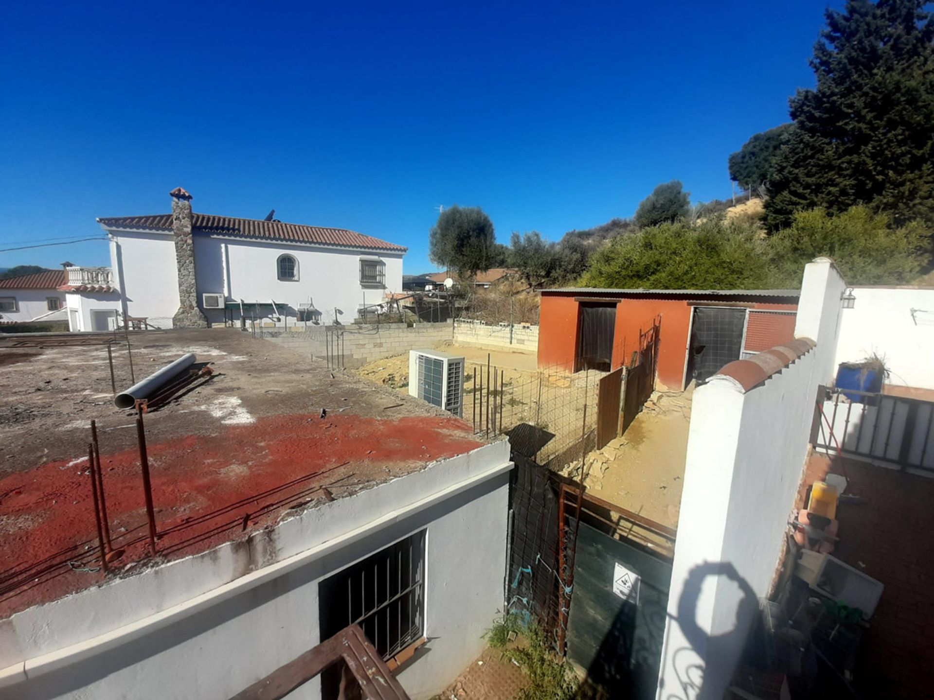 Industrial en San Enrique de Guadiaro, Andalucía 10731139