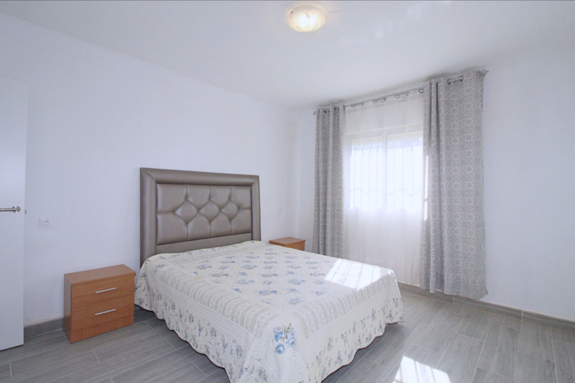 House in Fuengirola, Andalusia 10731836