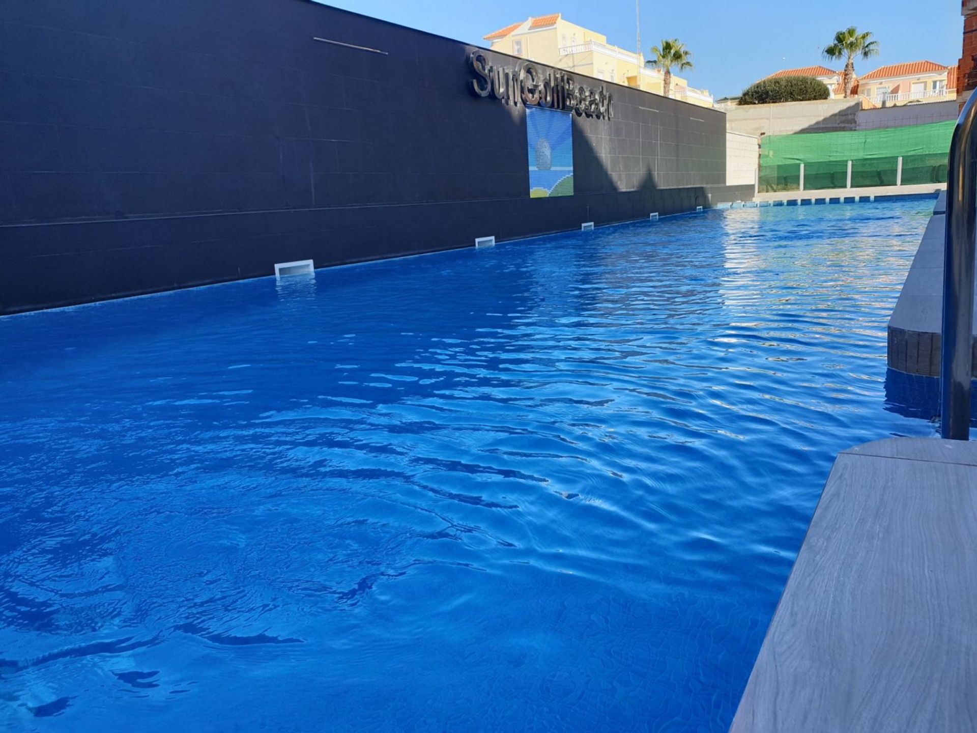 Condominium in Campoamor, Valencia 10731860