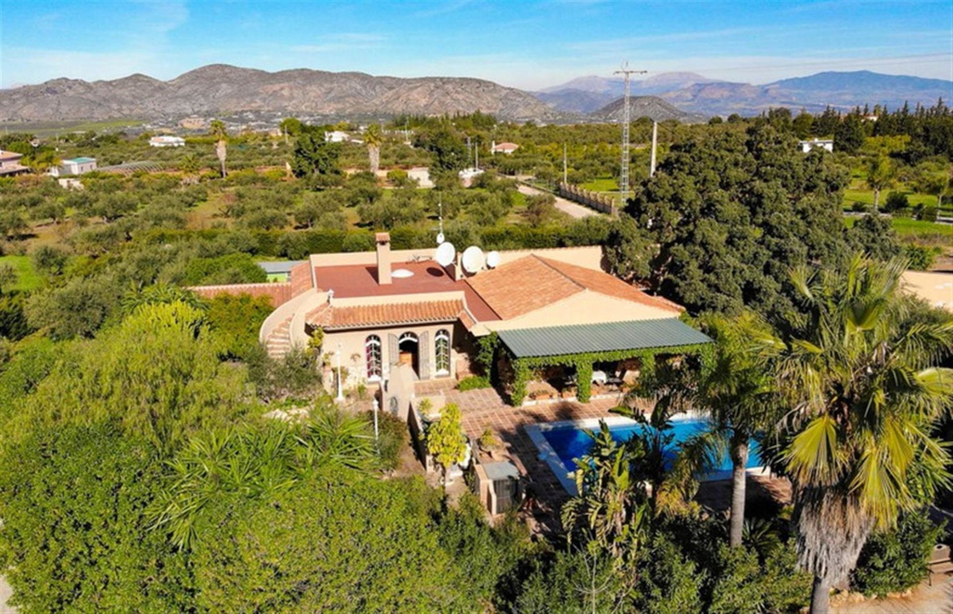 casa en Alhaurín el Grande, Andalucía 10731883