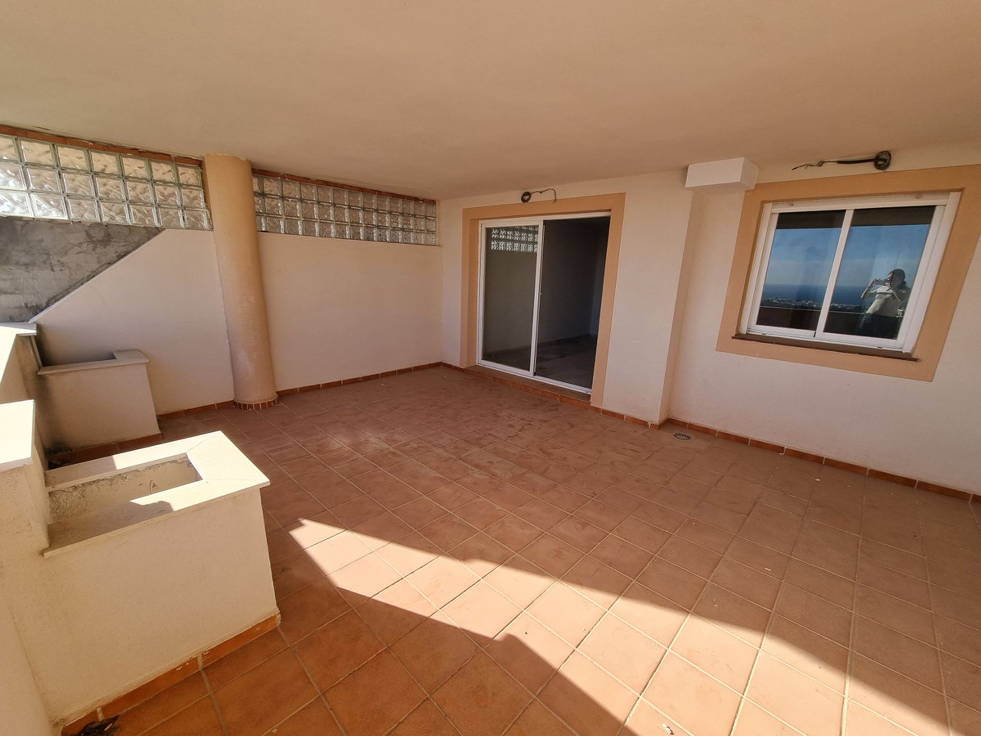 Condominium dans San Luis de Sabinillas, Andalousie 10732131