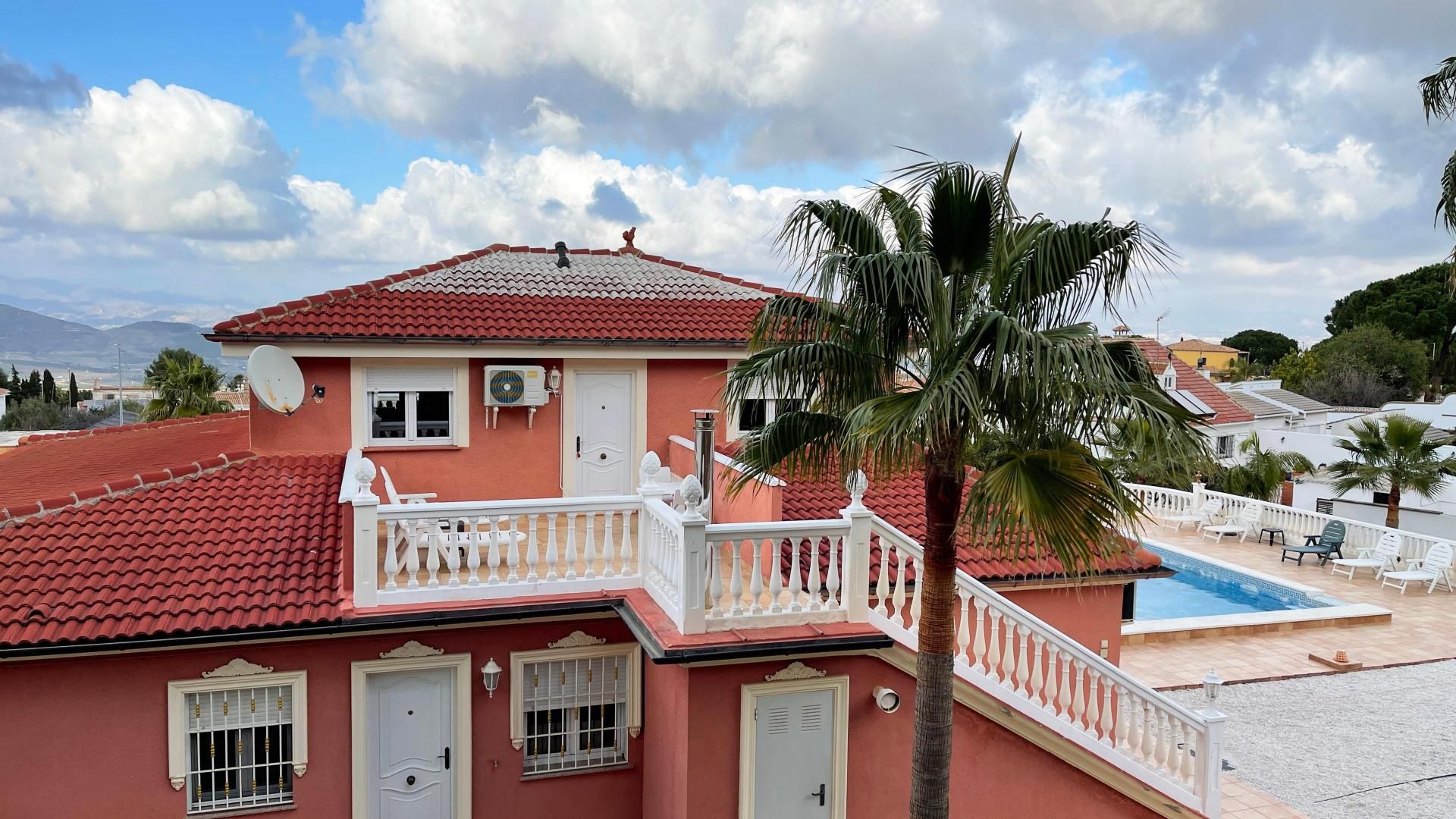 Hus i Alhaurín de la Torre, Andalucía 10732171