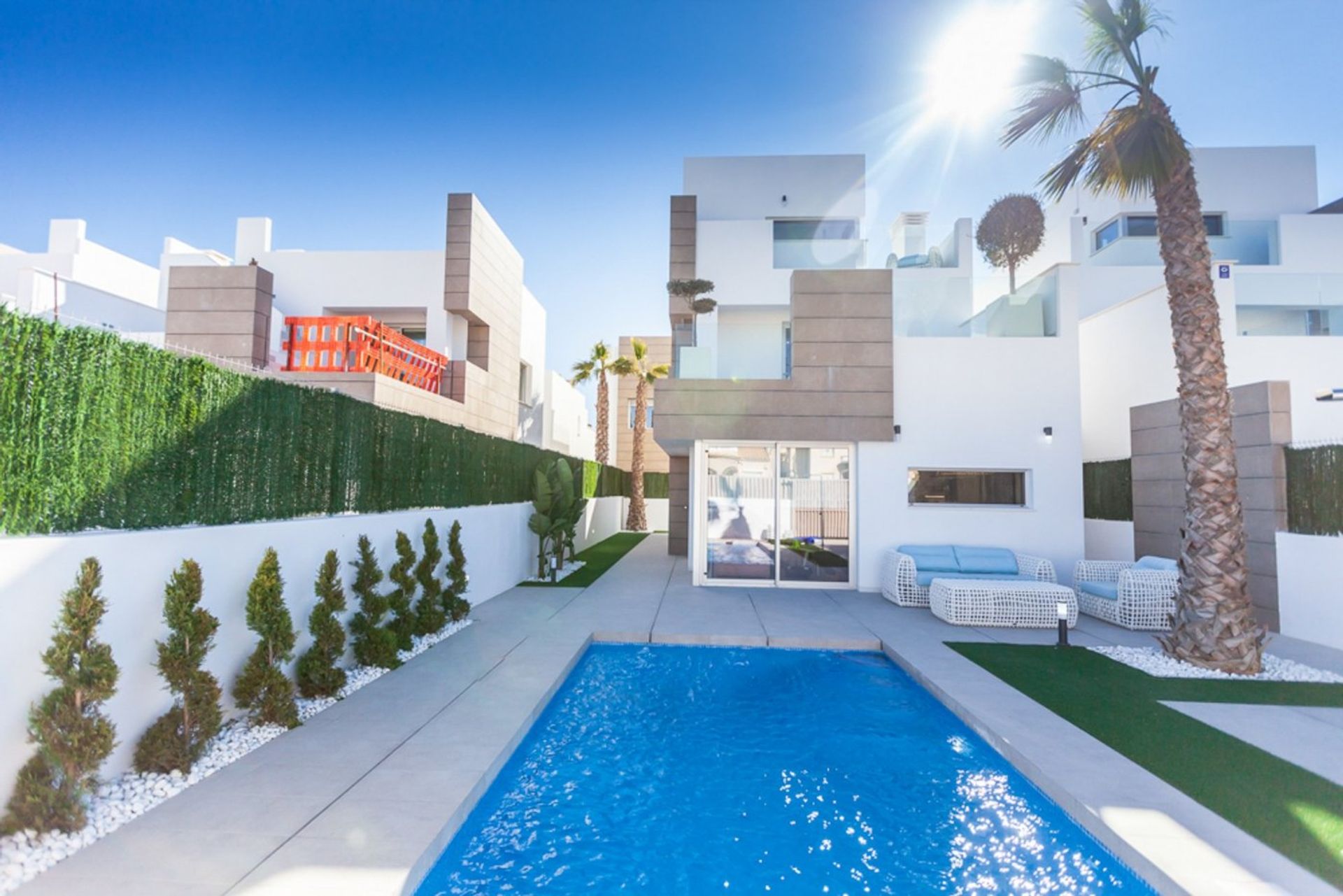 Haus im Guardamar del Segura, Valencia 10732225