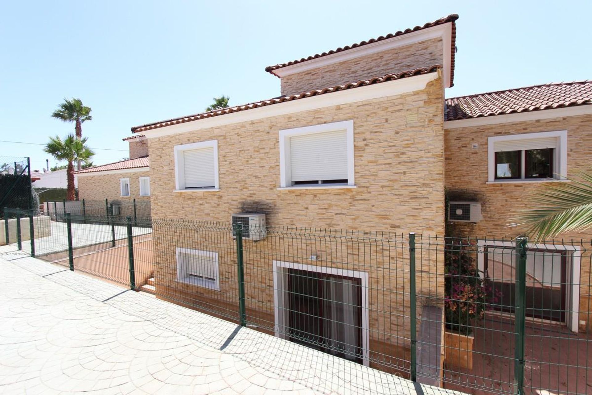 Будинок в Calpe, Comunidad Valenciana 10732401