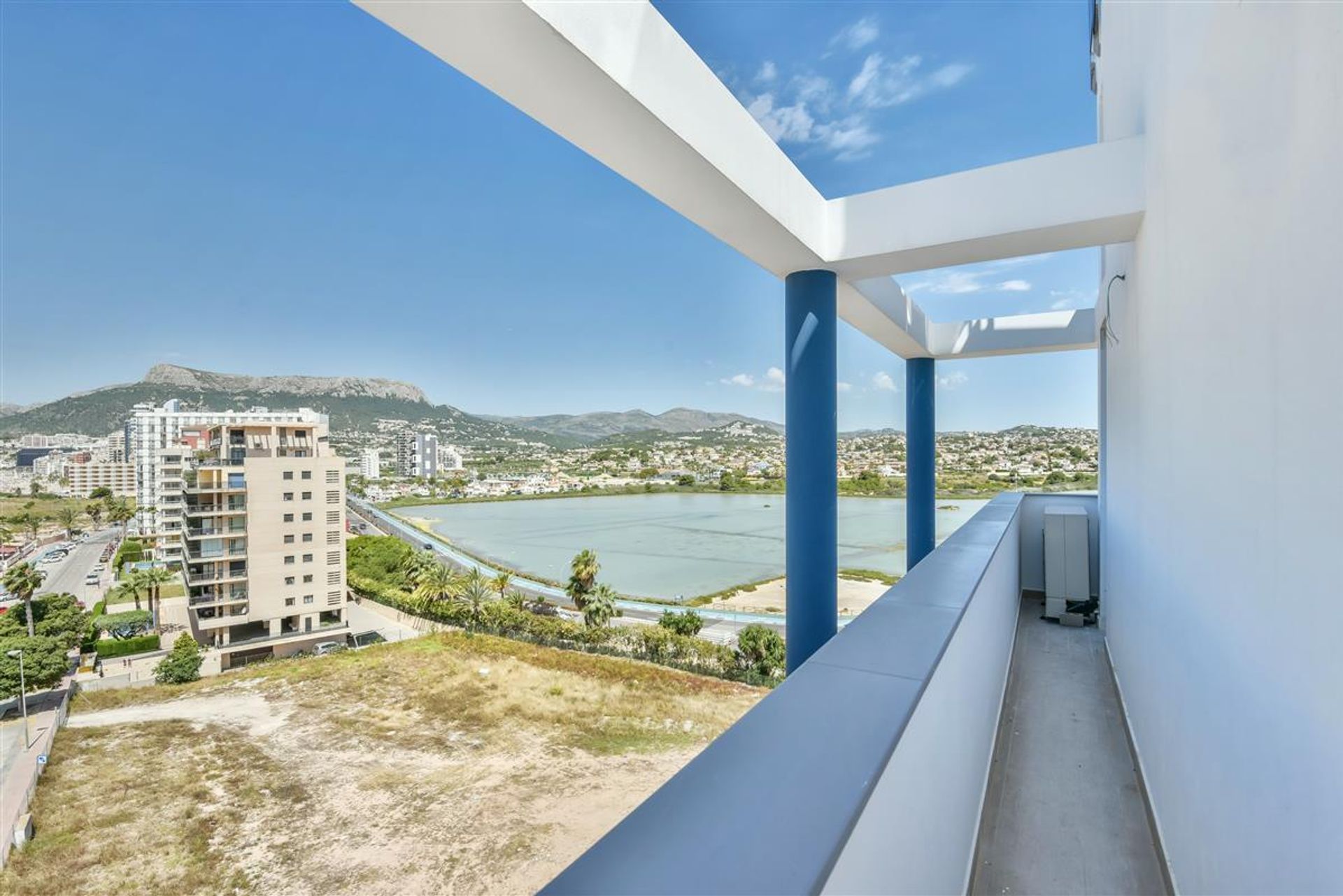 Condominium in Calpe, Valencia 10732429