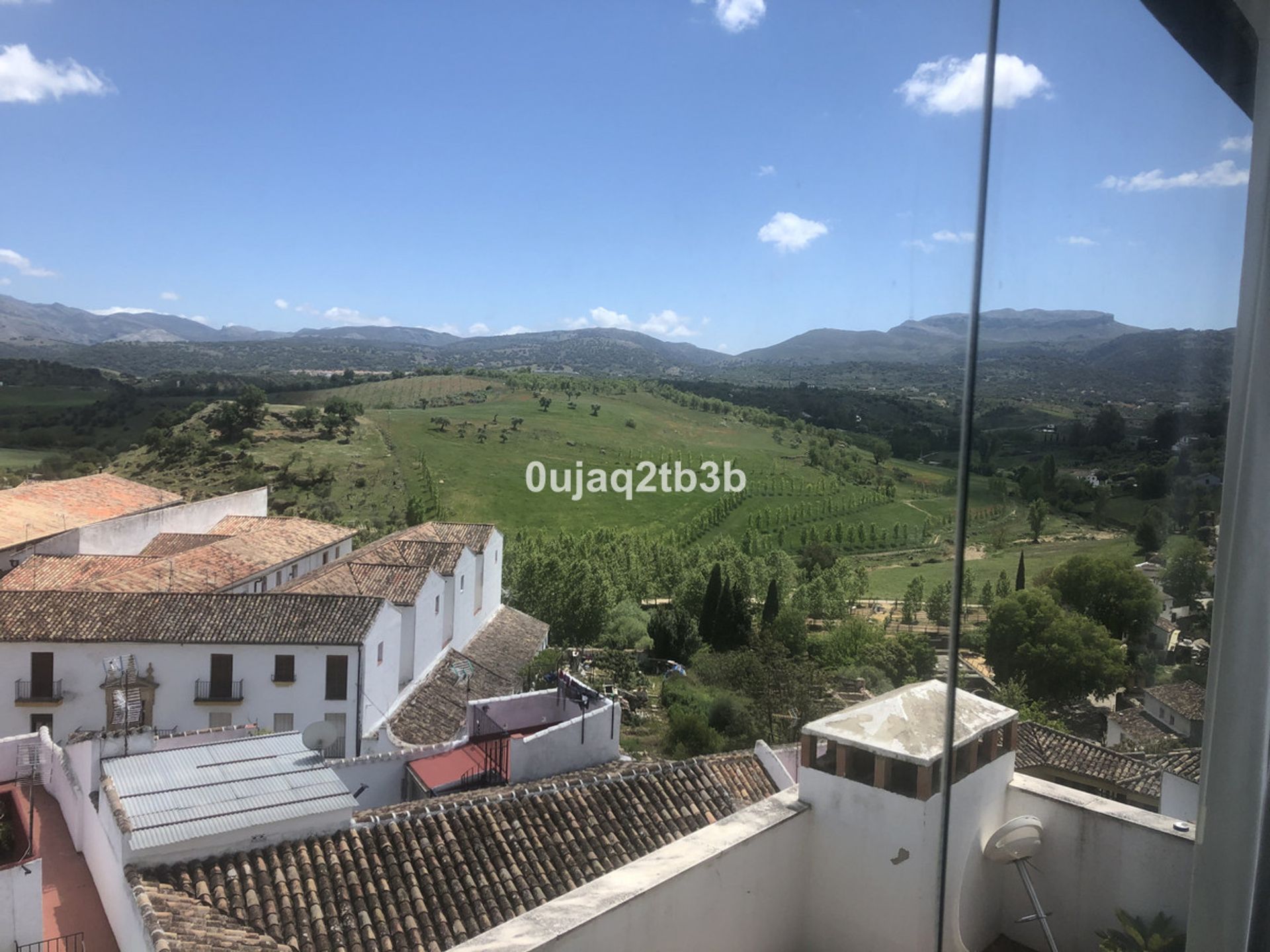 Condominium in Ronda, Andalucía 10732542