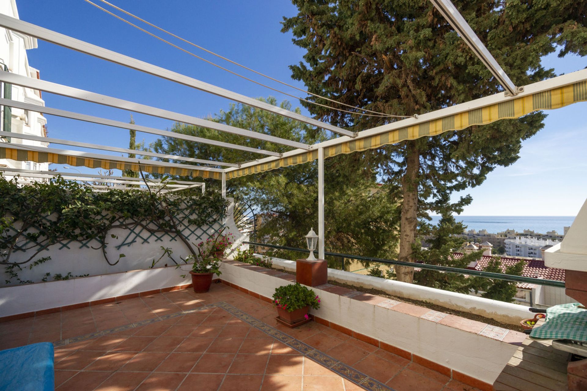 House in Alhaurín de la Torre, Andalucía 10732740