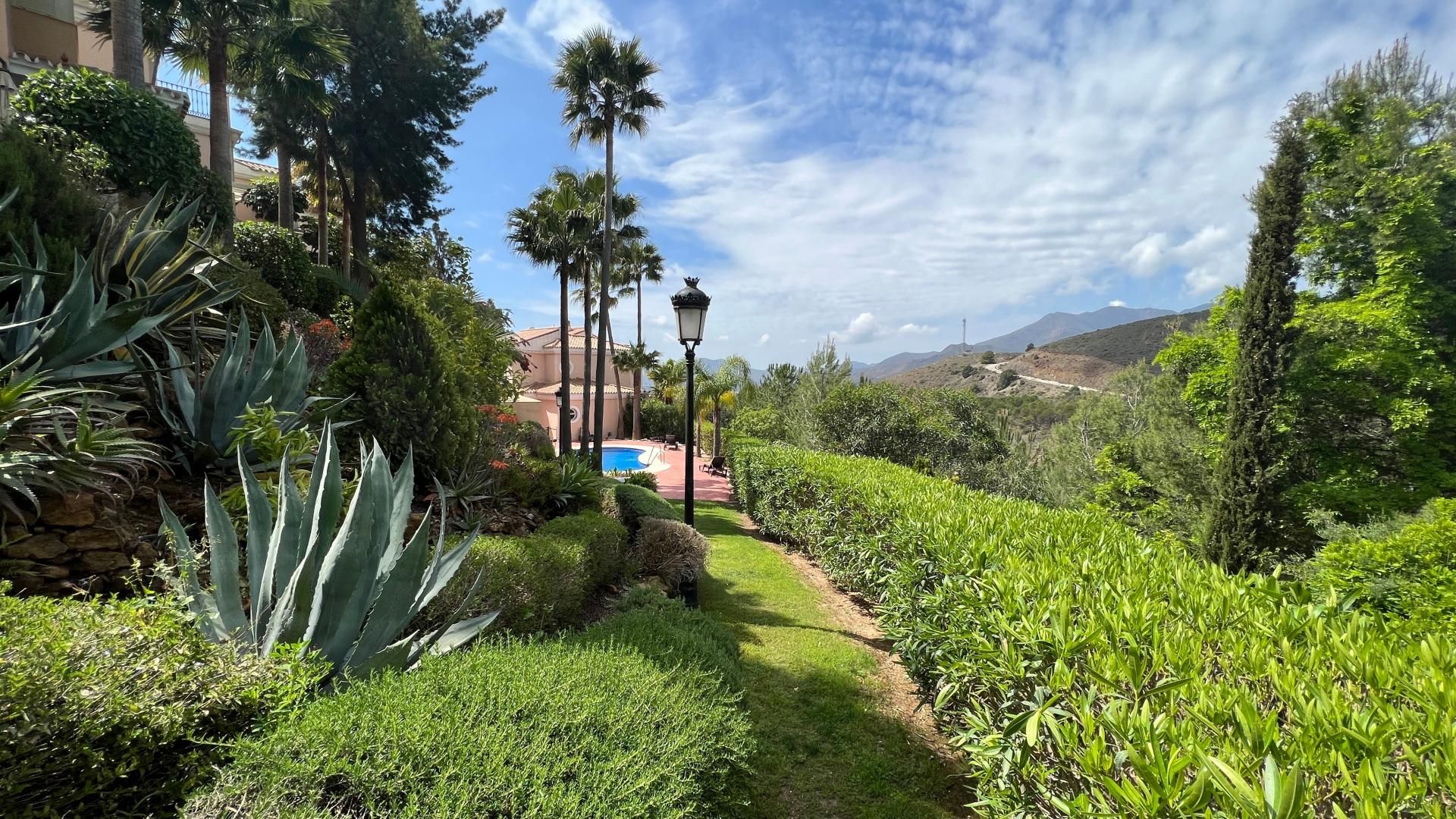 rumah dalam Alhaurín el Grande, Andalucía 10732855