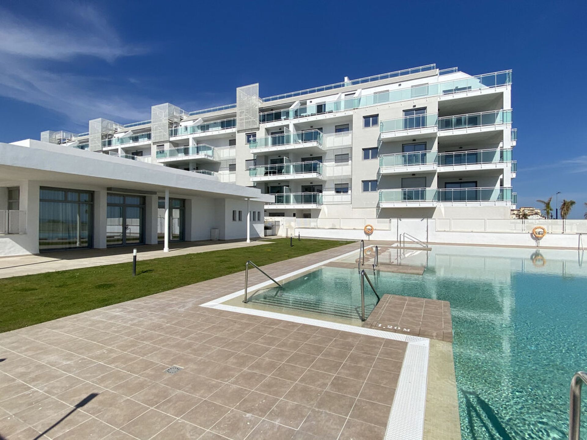 Condominium in Torrox, Andalucía 10733064