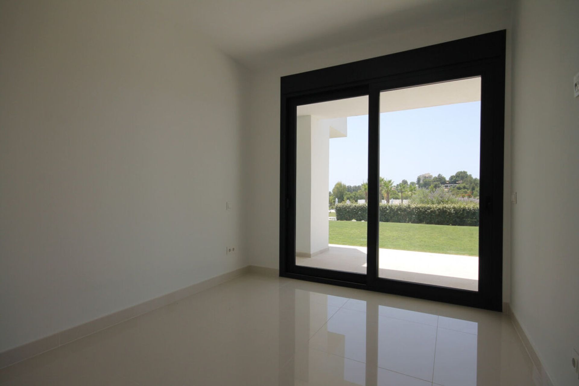 Condominio nel Estepona, Andalusia 10733213