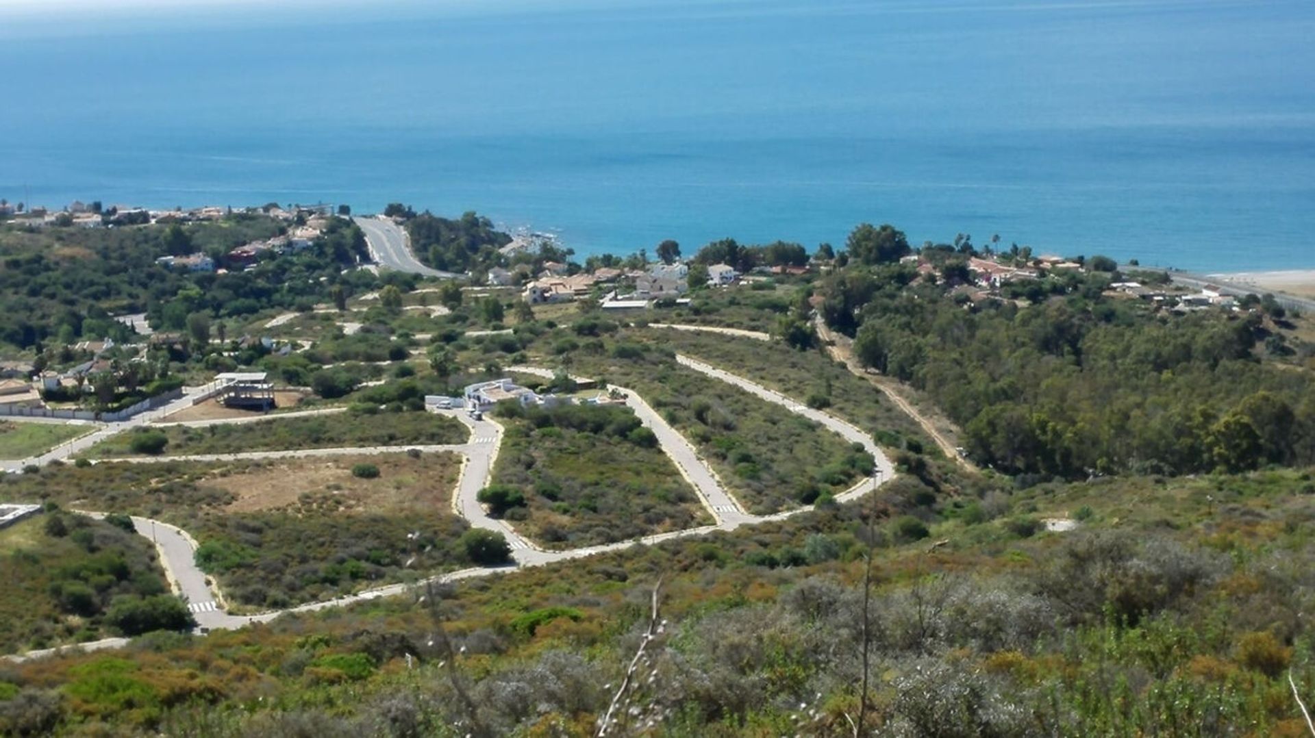 Maa sisään Guadiaro, Andalusia 10733230