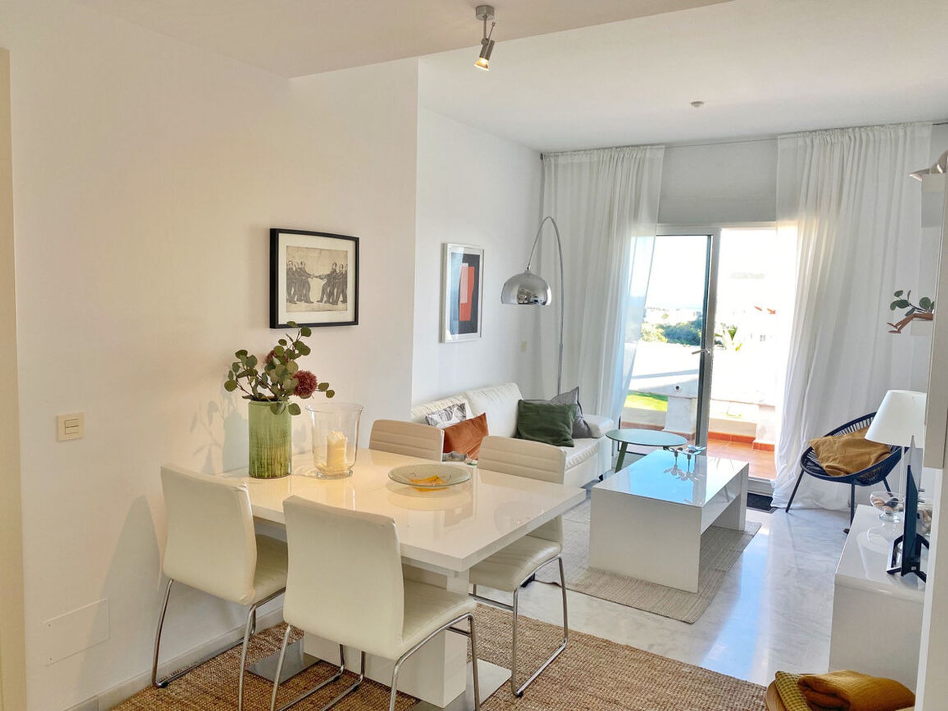 Condominio en Estepona, Andalucía 10733233