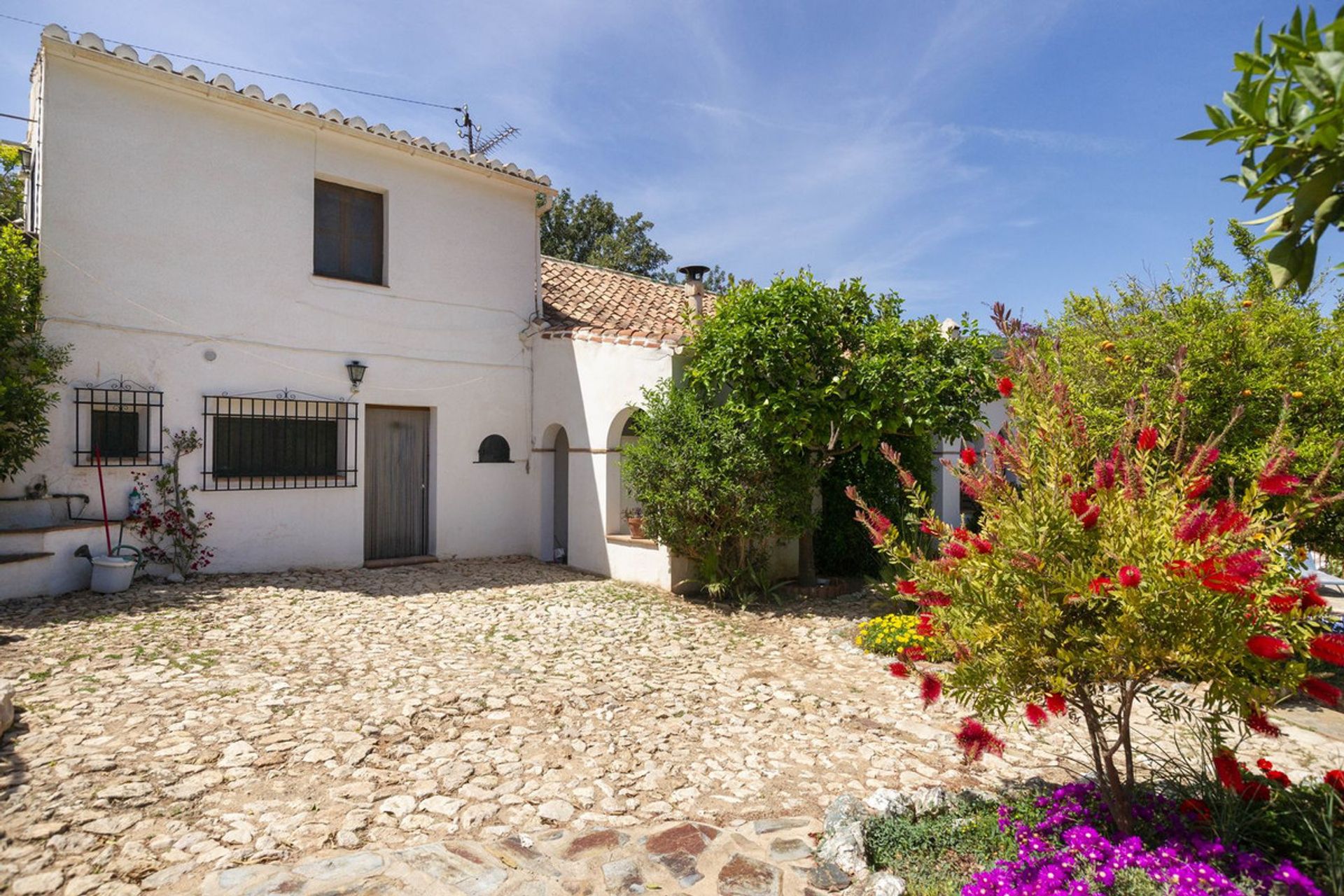 صناعي في Comares, Andalucía 10733387