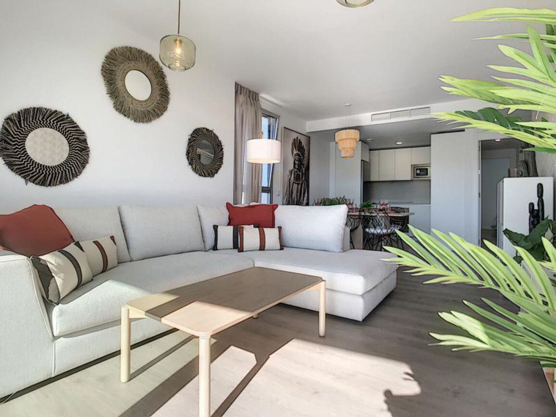 Condominium dans Estepona, Andalucía 10733704