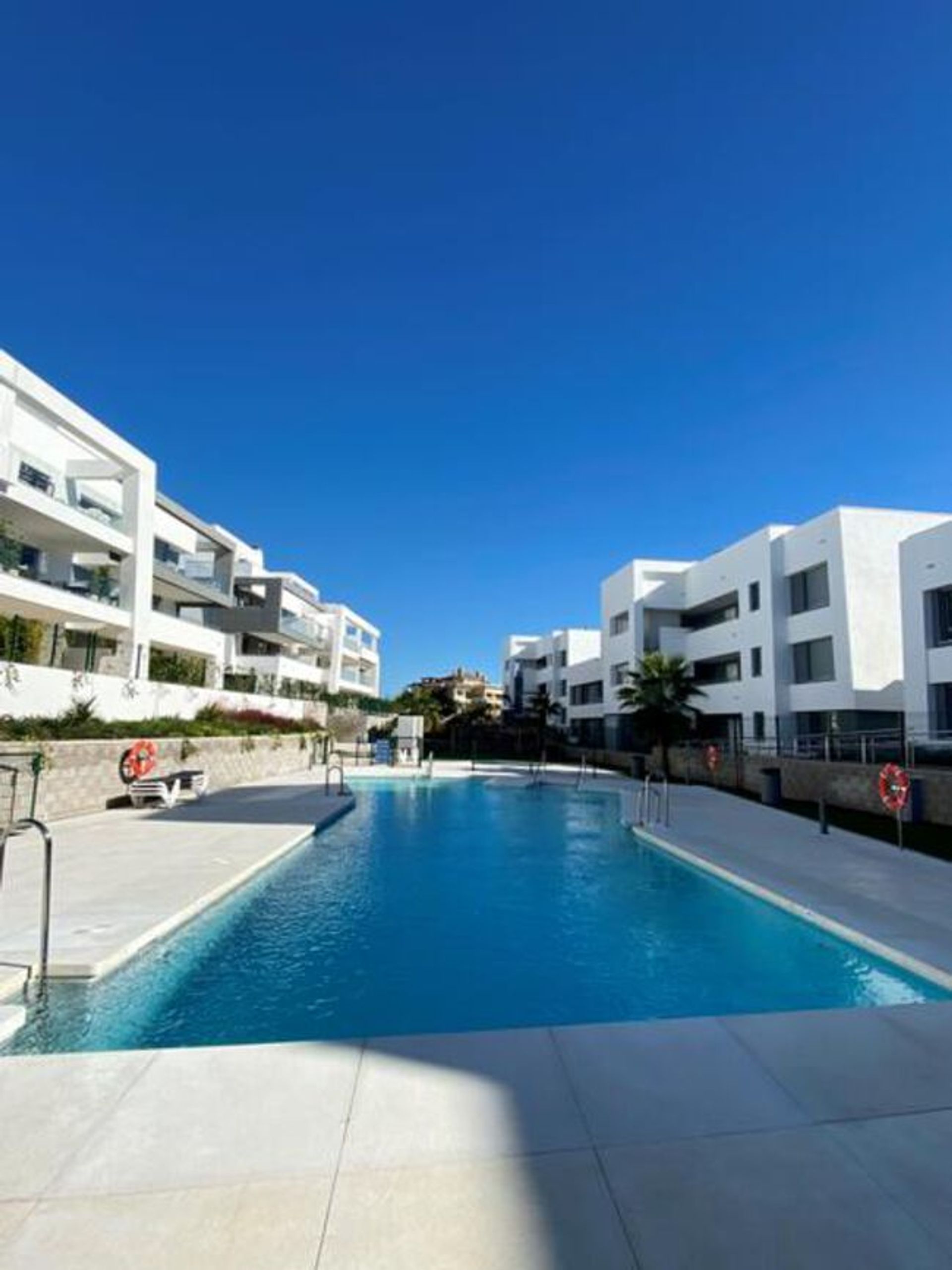 Condominio en Estepona, Andalucía 10733866