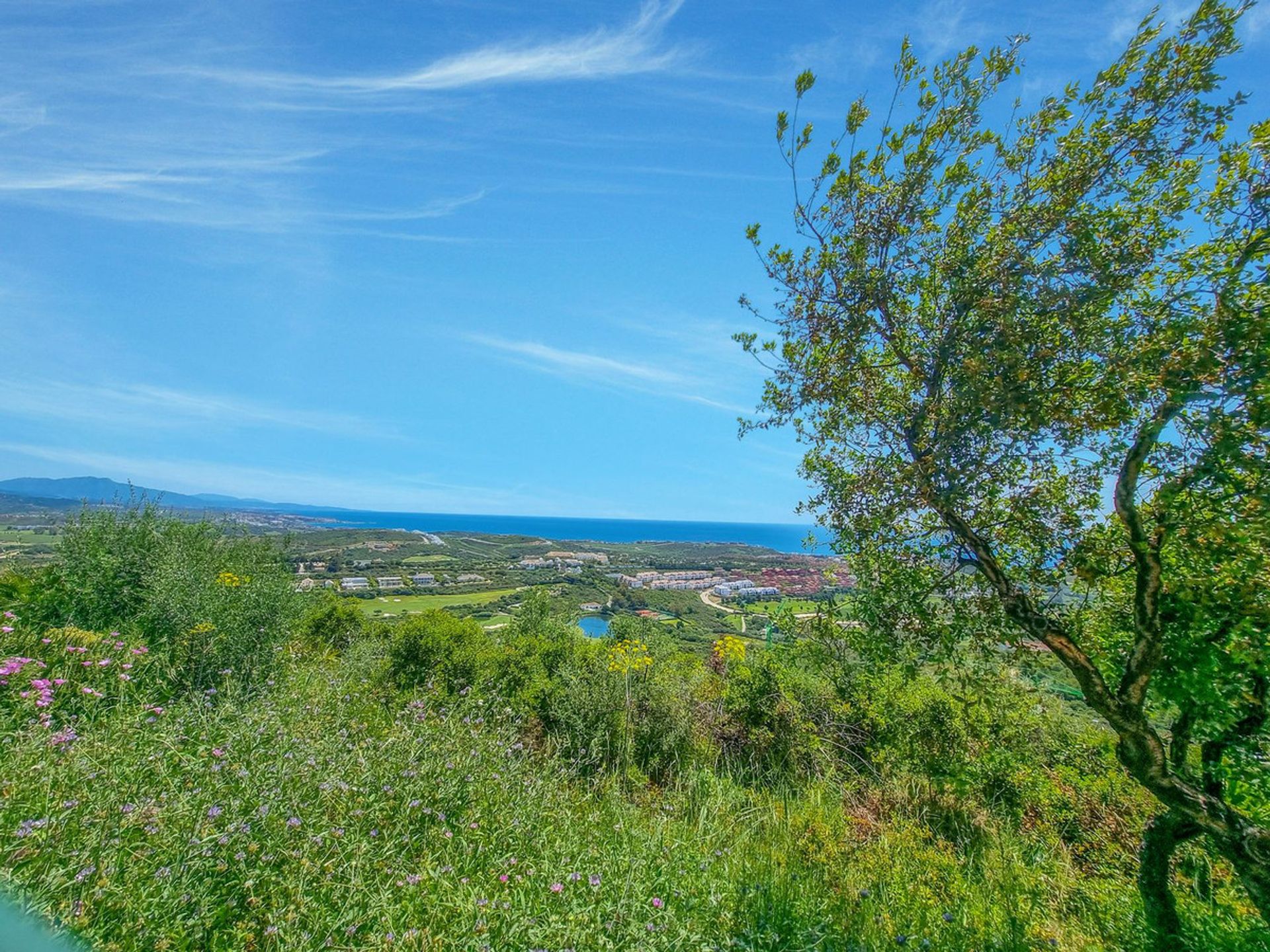 Condominium in San Luis de Sabinillas, Andalusië 10735510