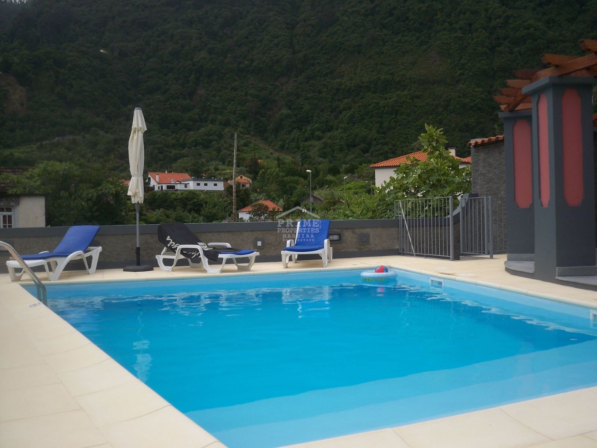 Hus i Arco de São Jorge, Madeira 10735626