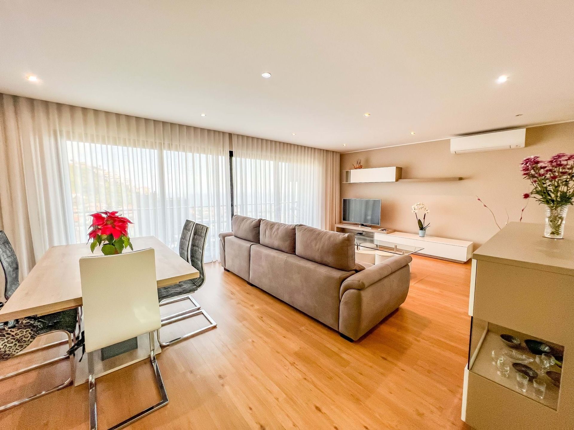 Condominium in Santo Antonio, Madeira 10735711