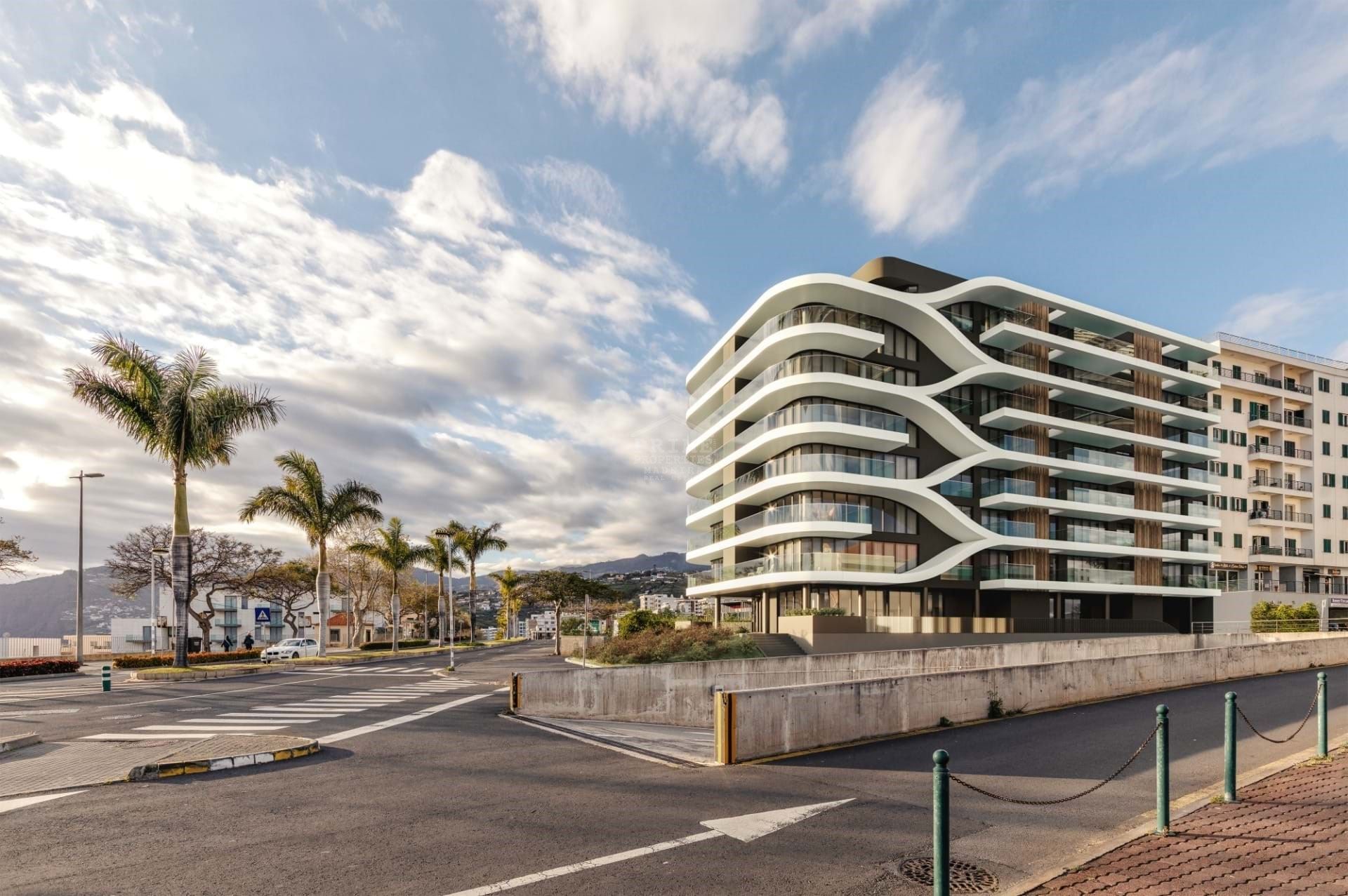 Condominium in Funchal, Madeira 10735717