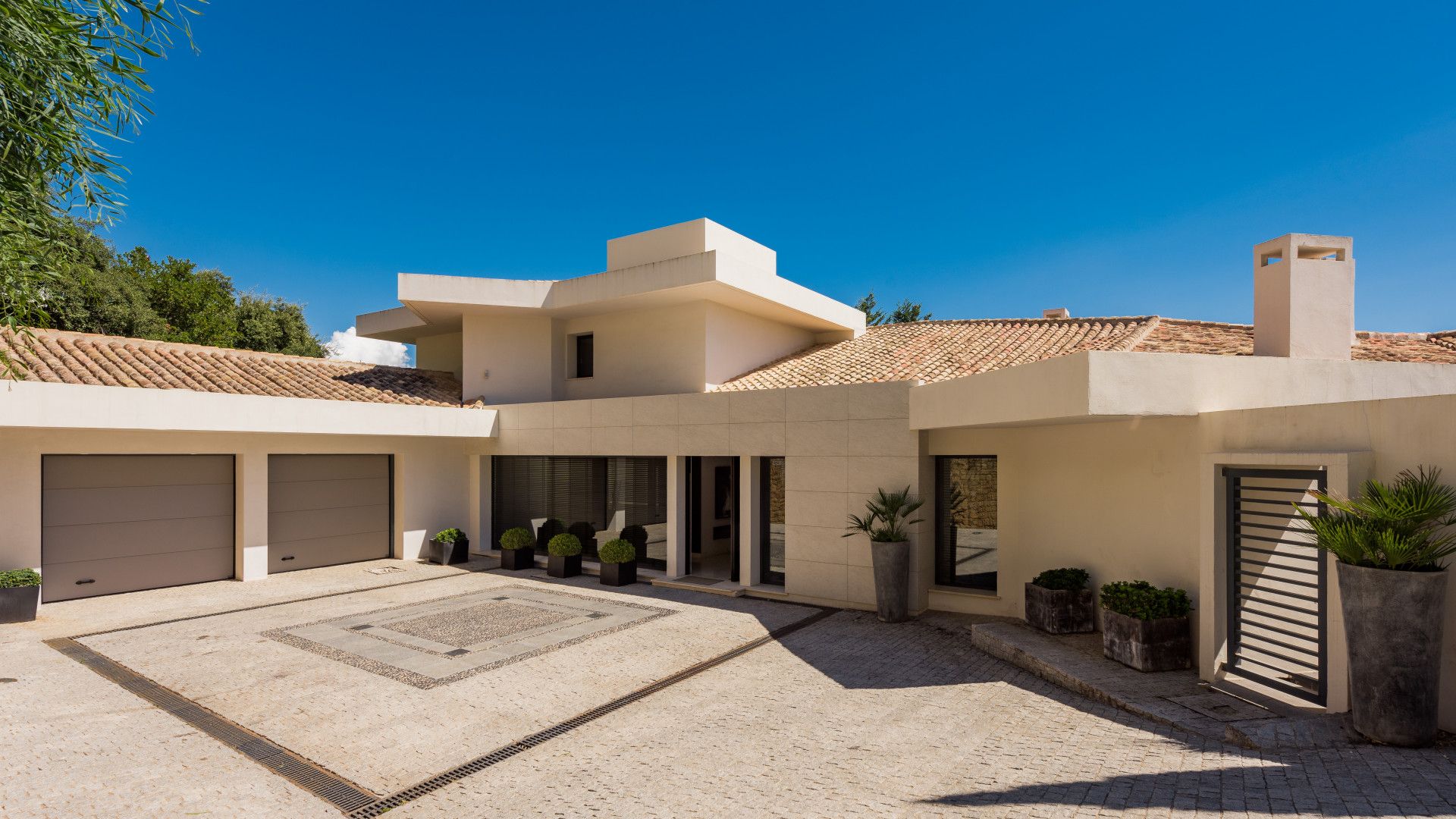 House in Benahavís, Andalucía 10736016