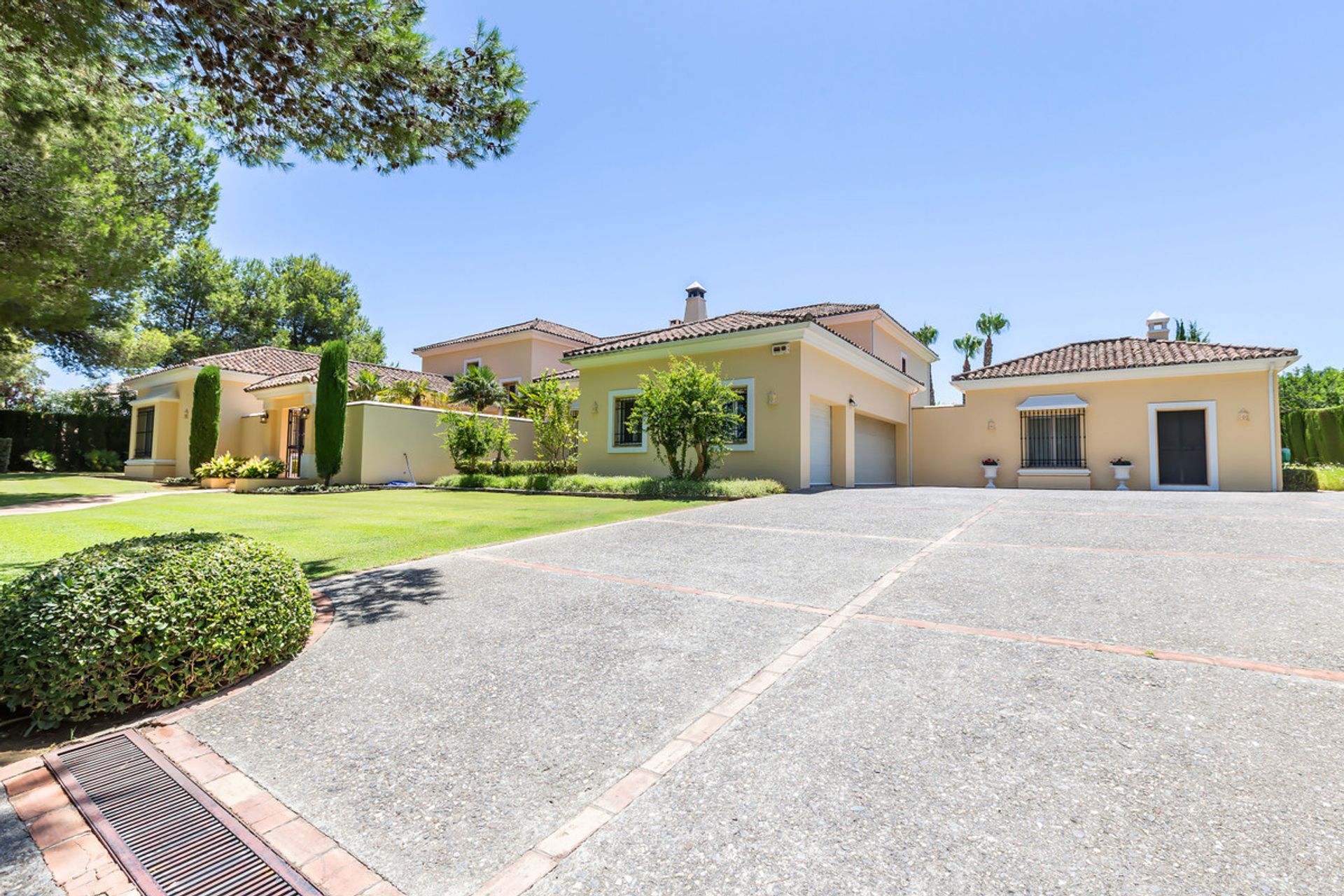 House in San Roque, Andalucía 10736187