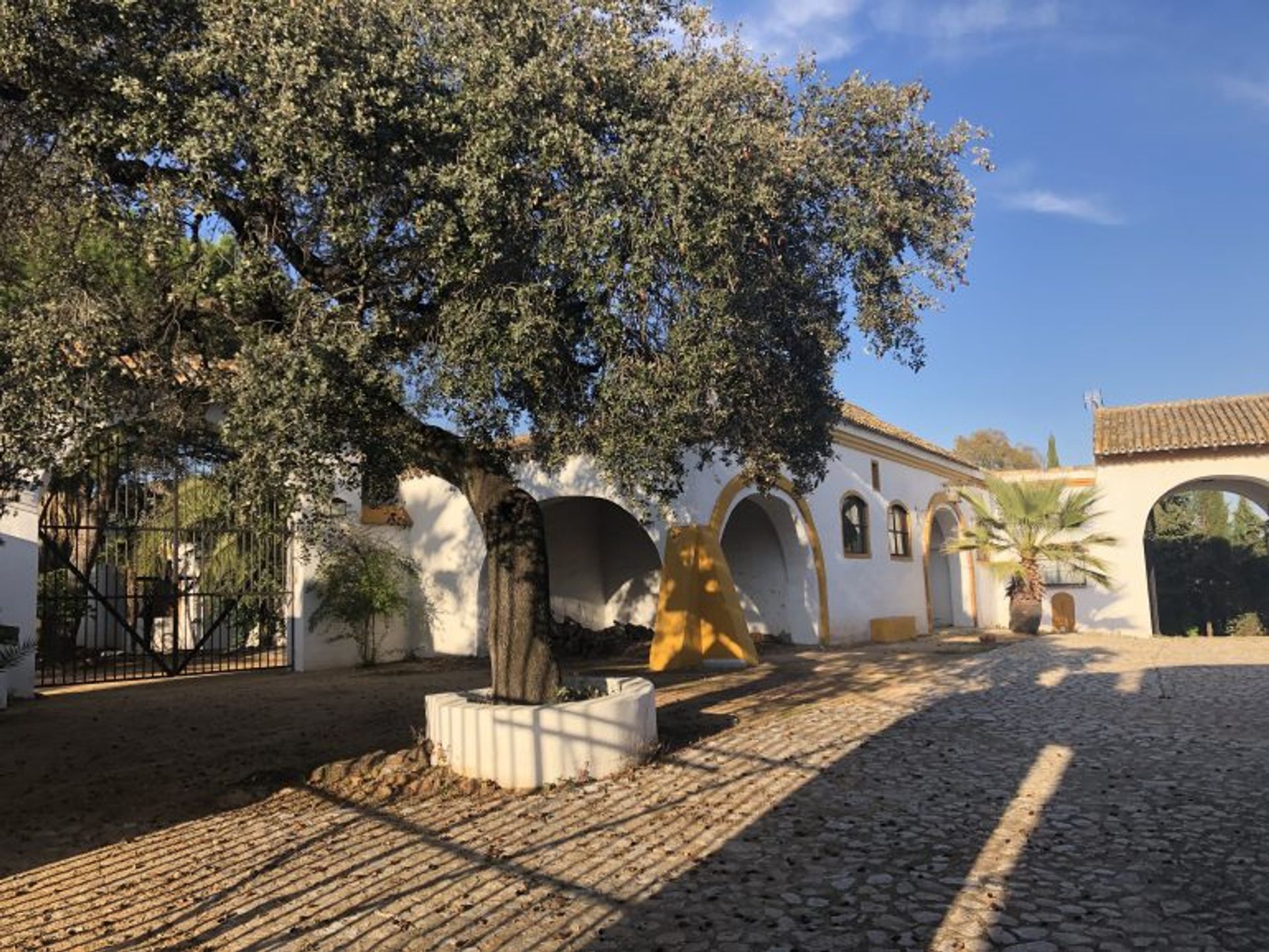 Haus im Tomares, Andalucía 10736198