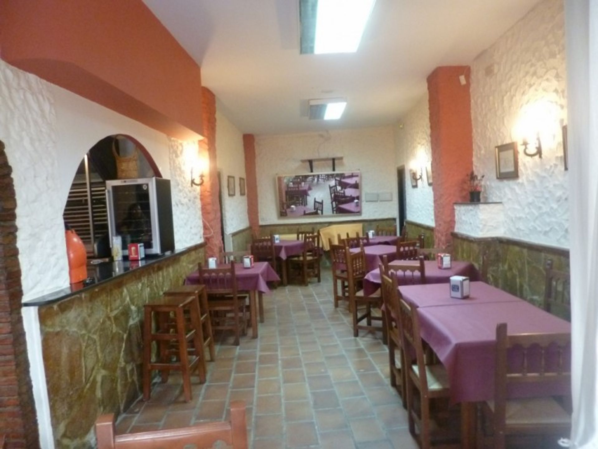 Przemysłowy w Ronda, Andalucía 10736208