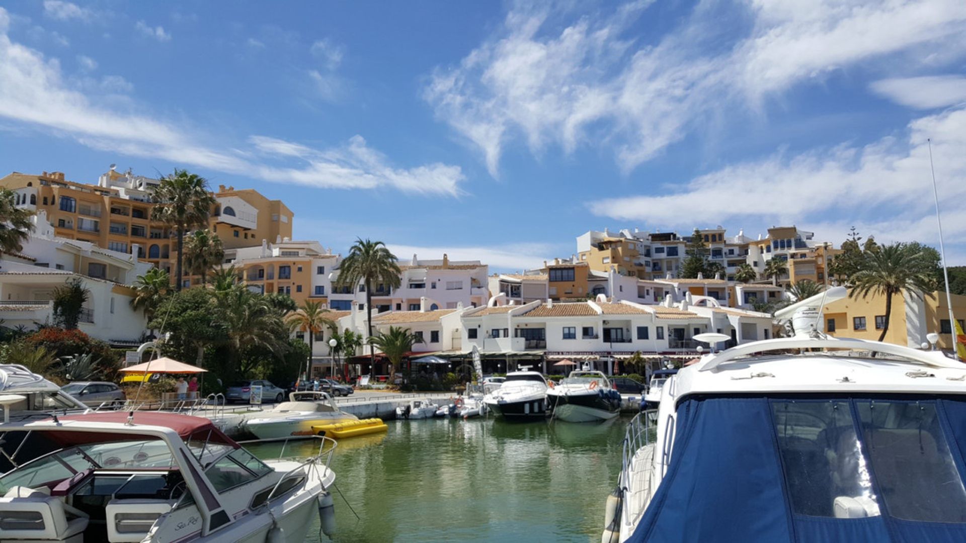 公寓 在 Marbella, Andalucía 10737131