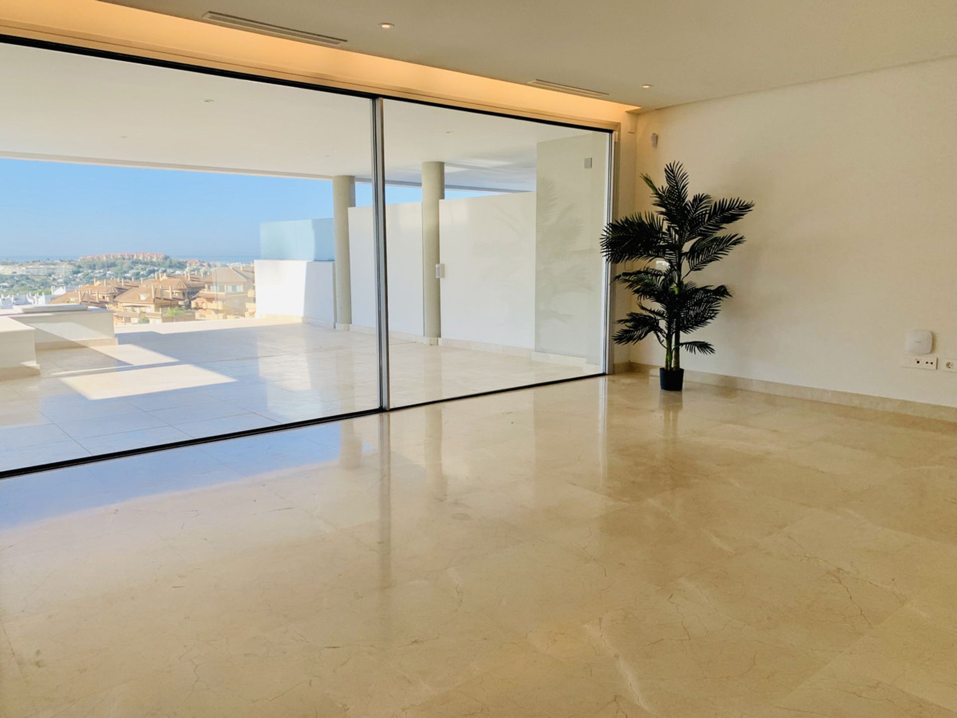 Condominio nel Marbella, Andalucía 10737179