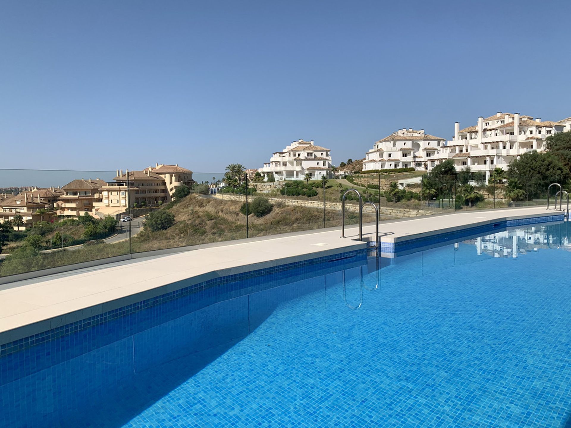 Condominio nel Marbella, Andalucía 10737179