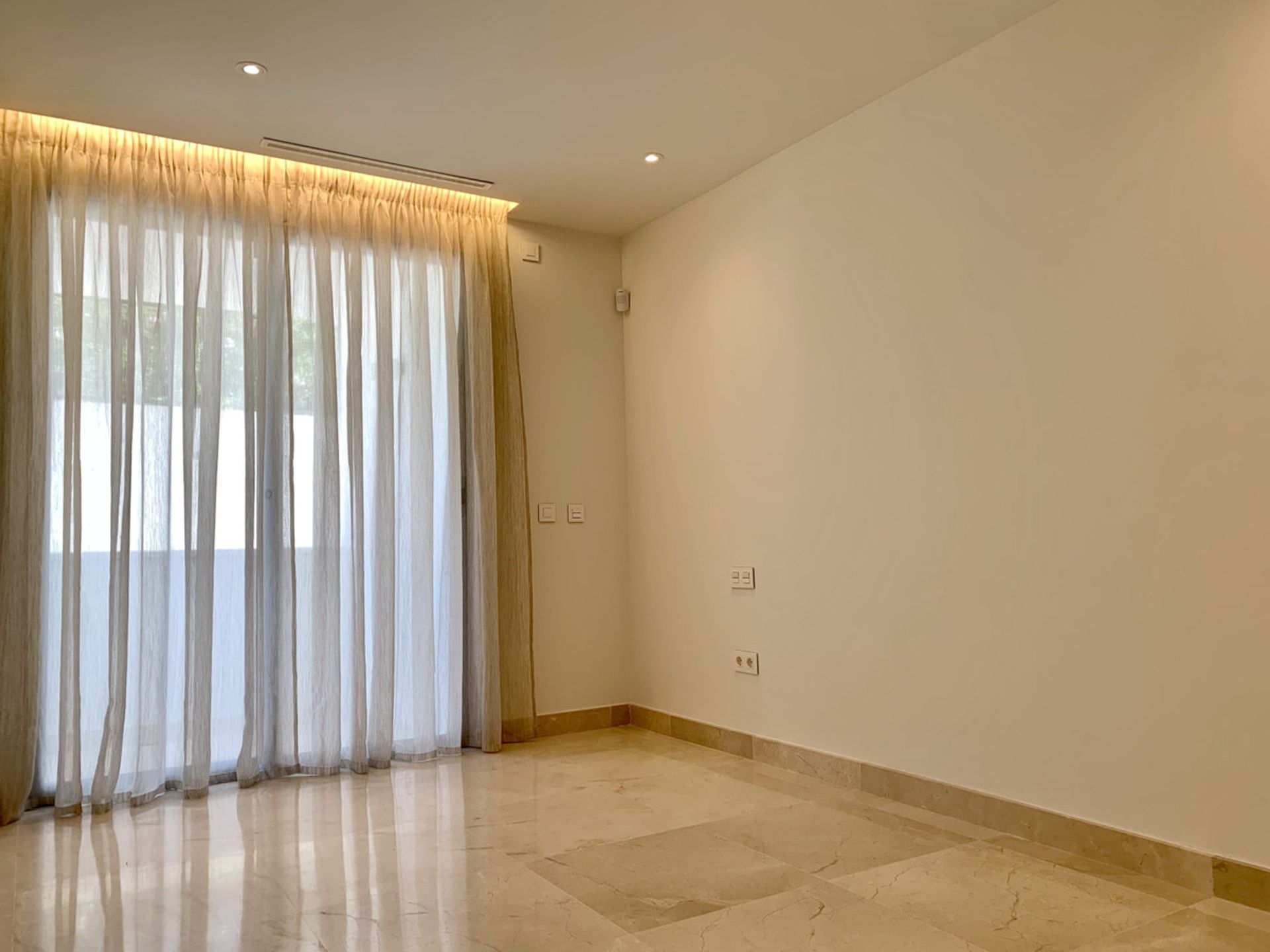 Condominio nel Marbella, Andalucía 10737179