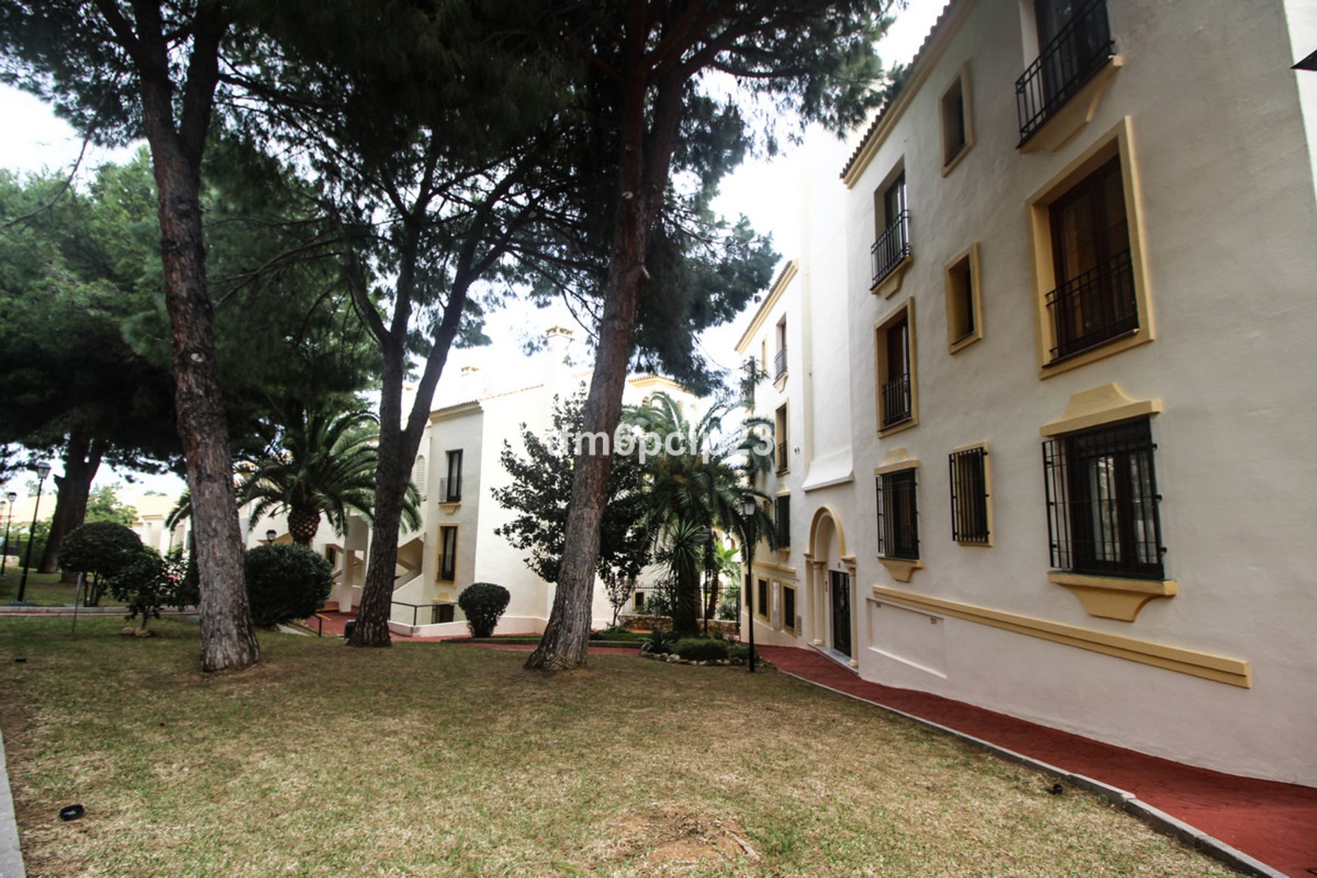 Condominium in Castillo de Sabinillas, Andalusia 10737211