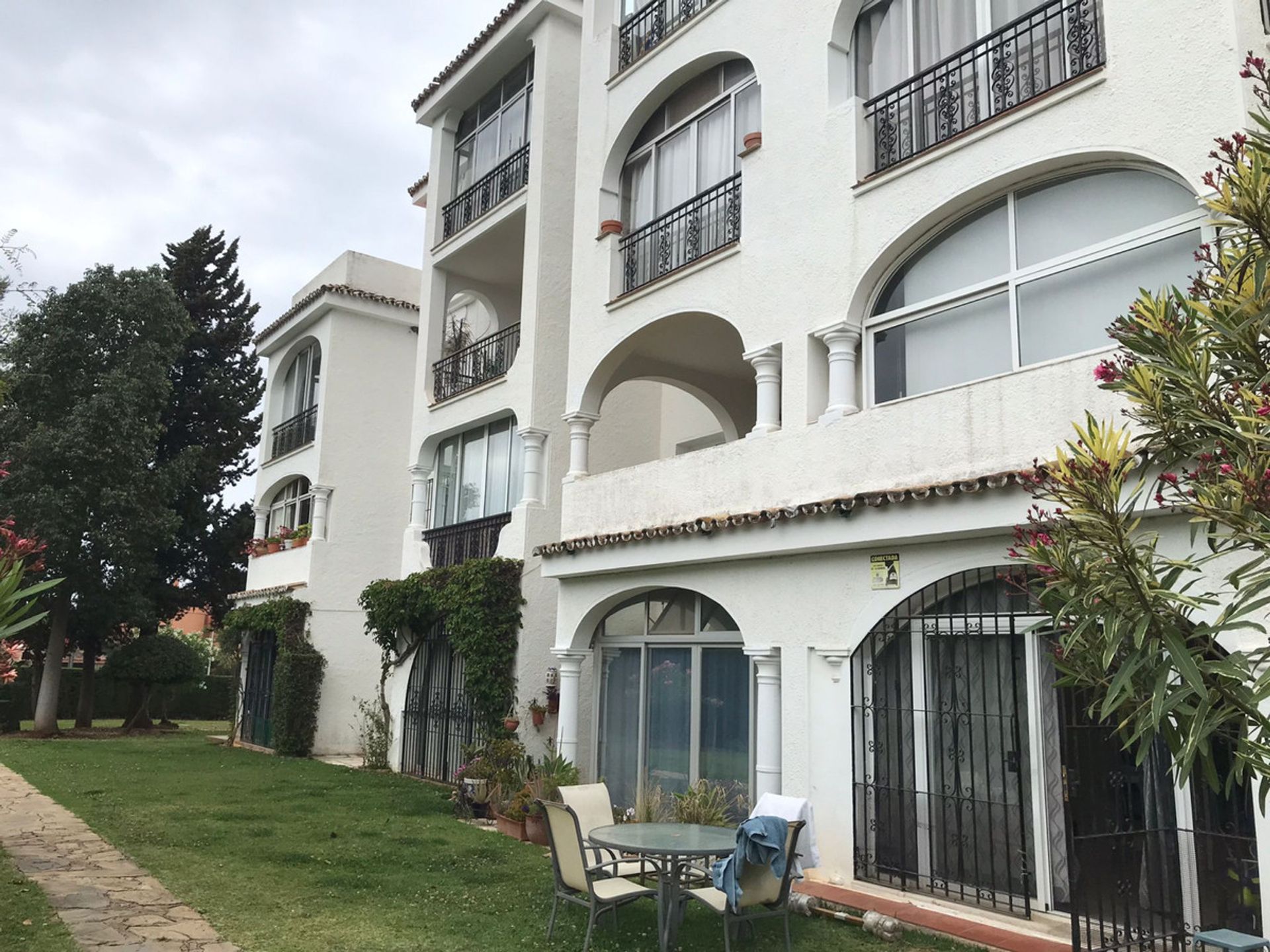 Condominio en Estepona, Andalucía 10737251