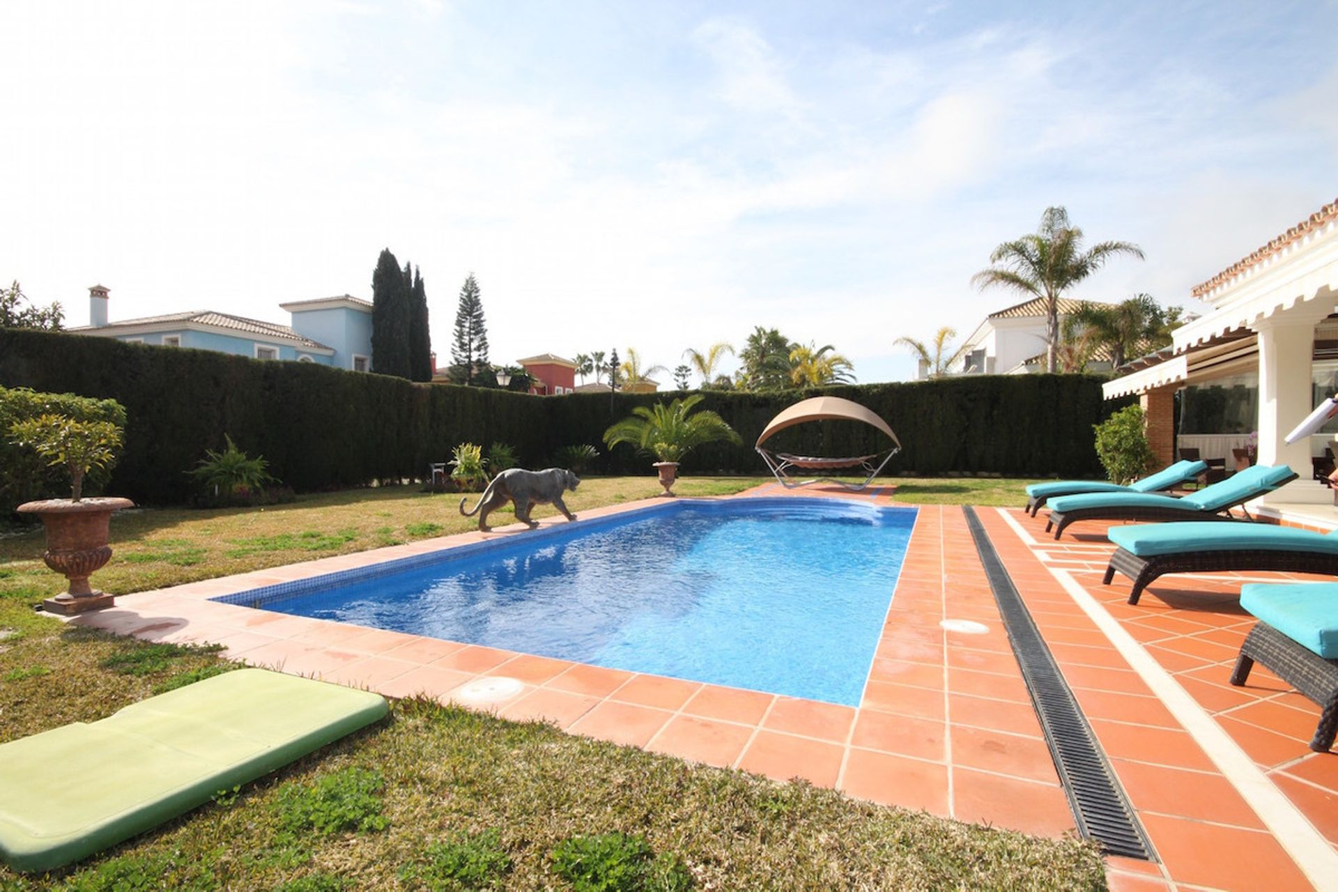 rumah dalam Estepona, Andalucía 10737720