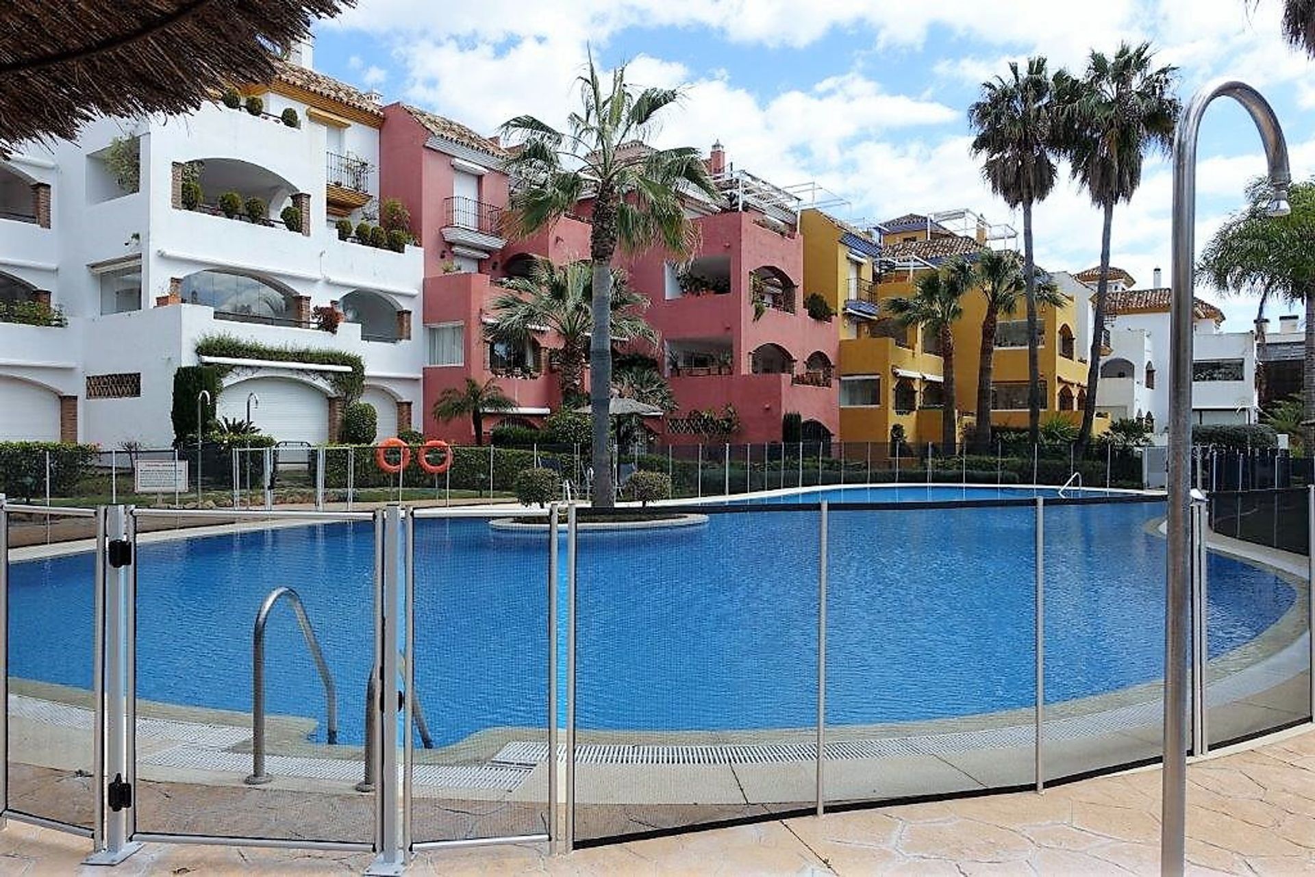 Kondominium w Marbella, Andalucía 10737765